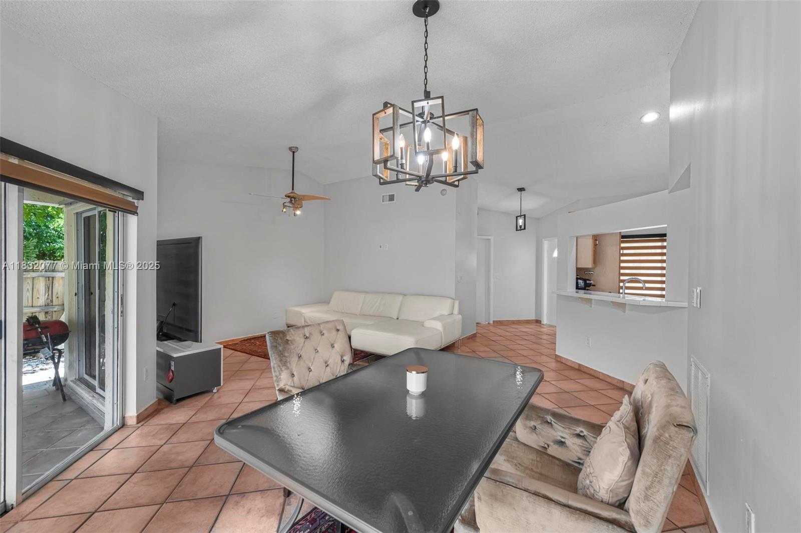Small Image of 10016 NORTH WEST 51ST TER, Doral Number 9