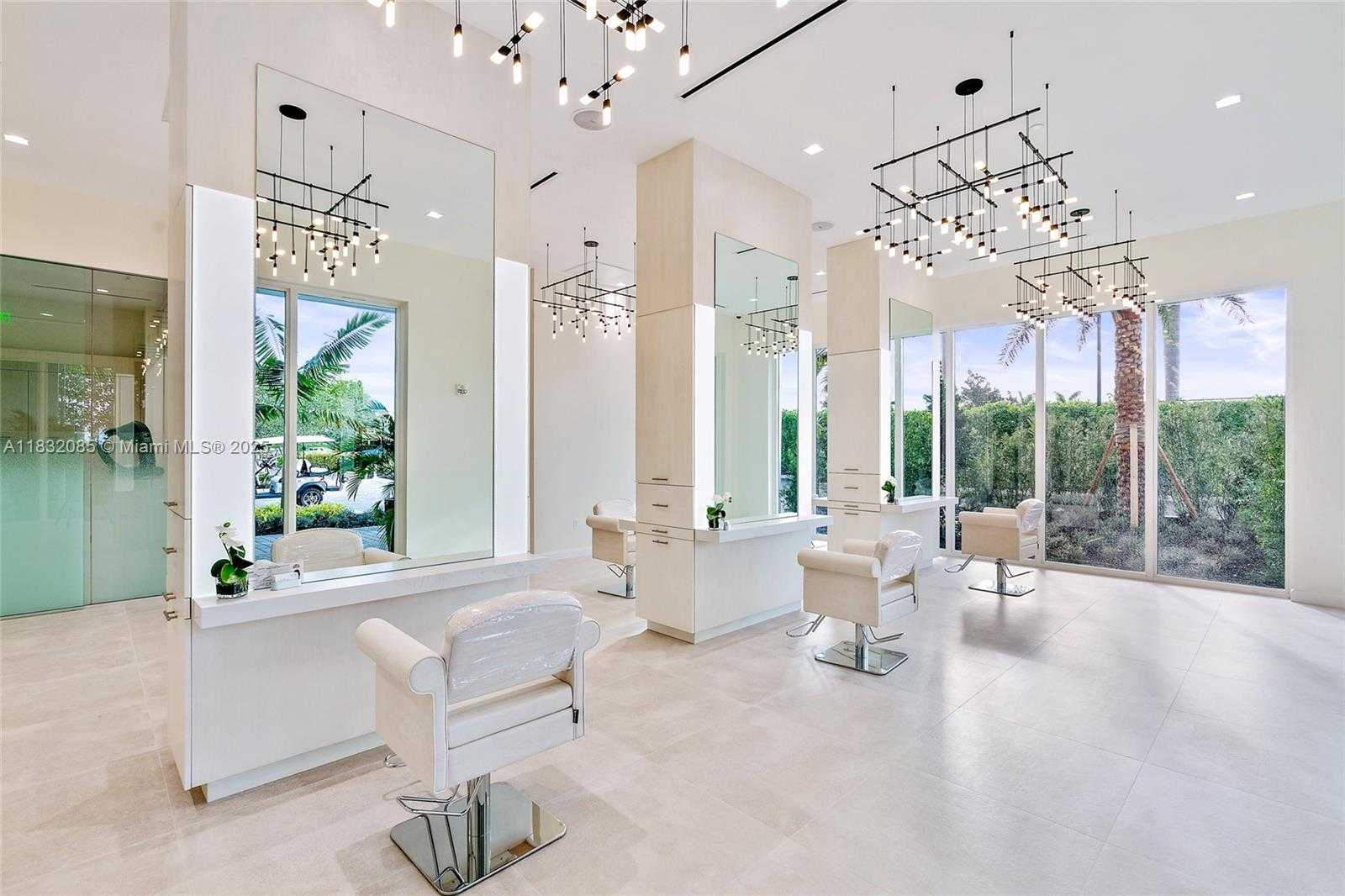Small Image of 113 REGATTA DR, Jupiter Number 19