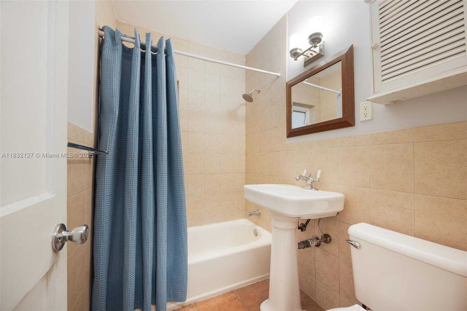 Small Image of 6400 SOUTH WEST 81ST ST, Miami Number 11