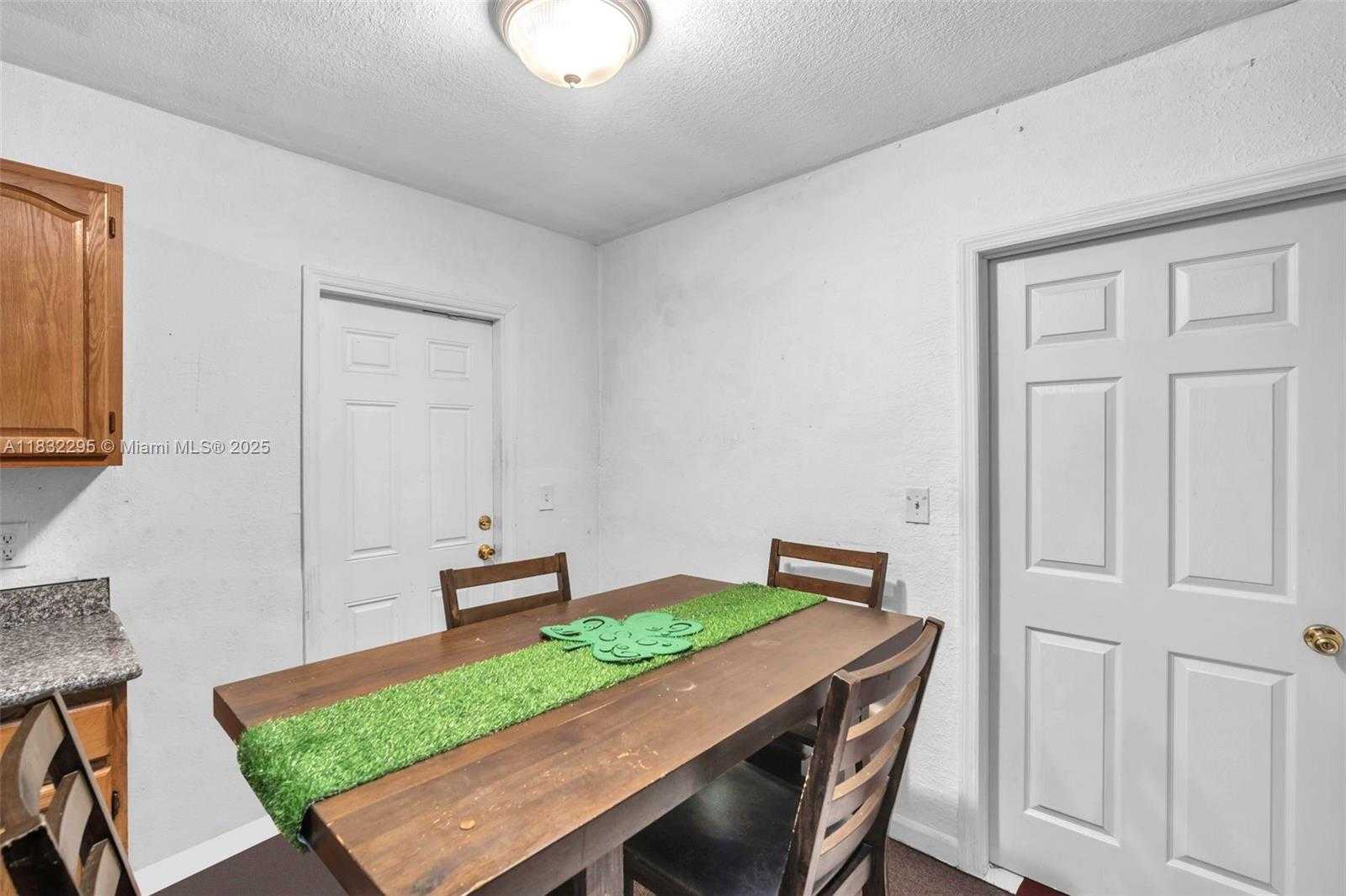 Small Image of 3010 NORTH WEST 171ST TER, Miami Gardens Number 6
