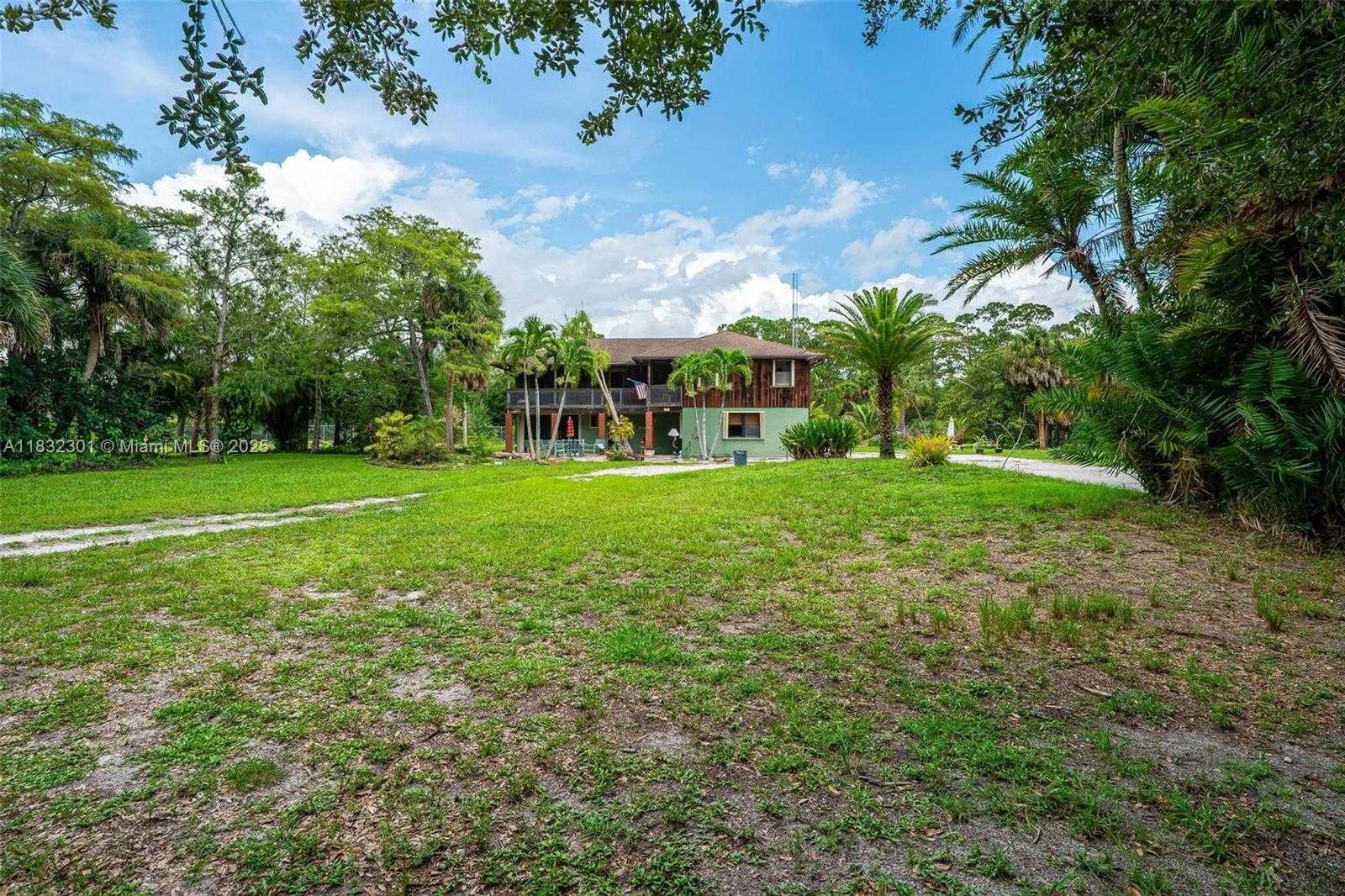 Small Image of 576 MARSHALL RD, West Palm Beach Number 37