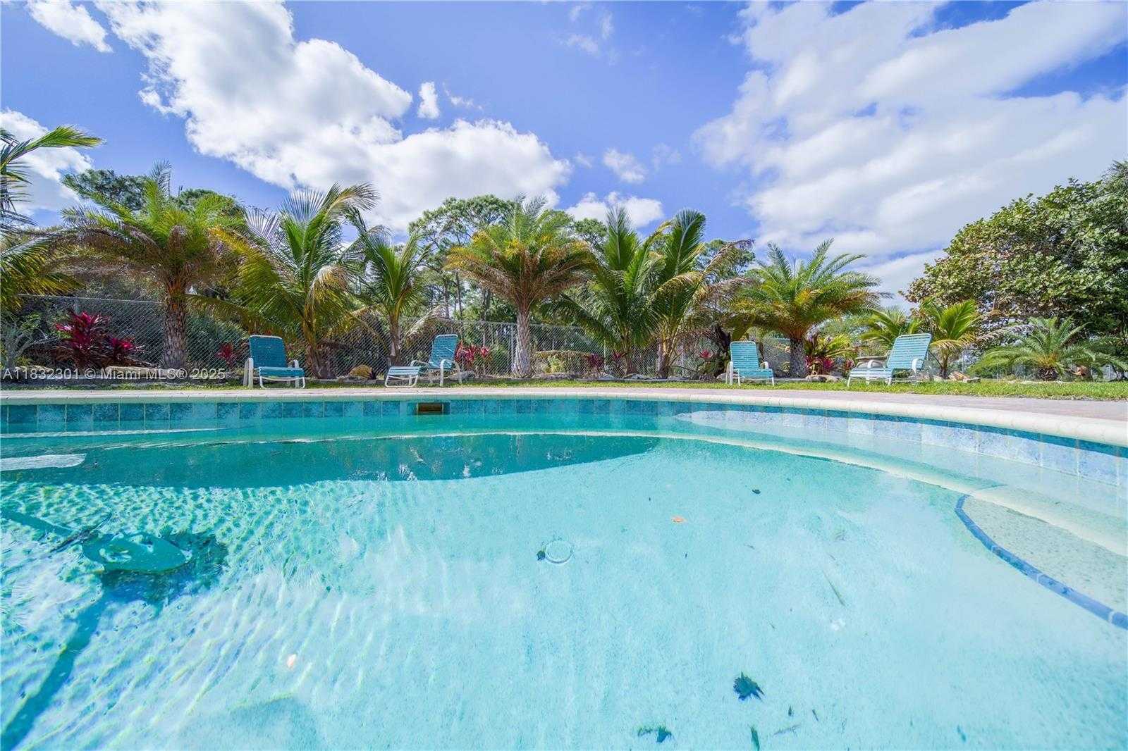 Small Image of 576 MARSHALL RD, West Palm Beach Number 54