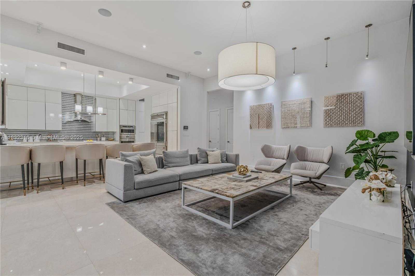 Small Image of 12401 SOUTH WEST 82ND AVE, Pinecrest Number 19