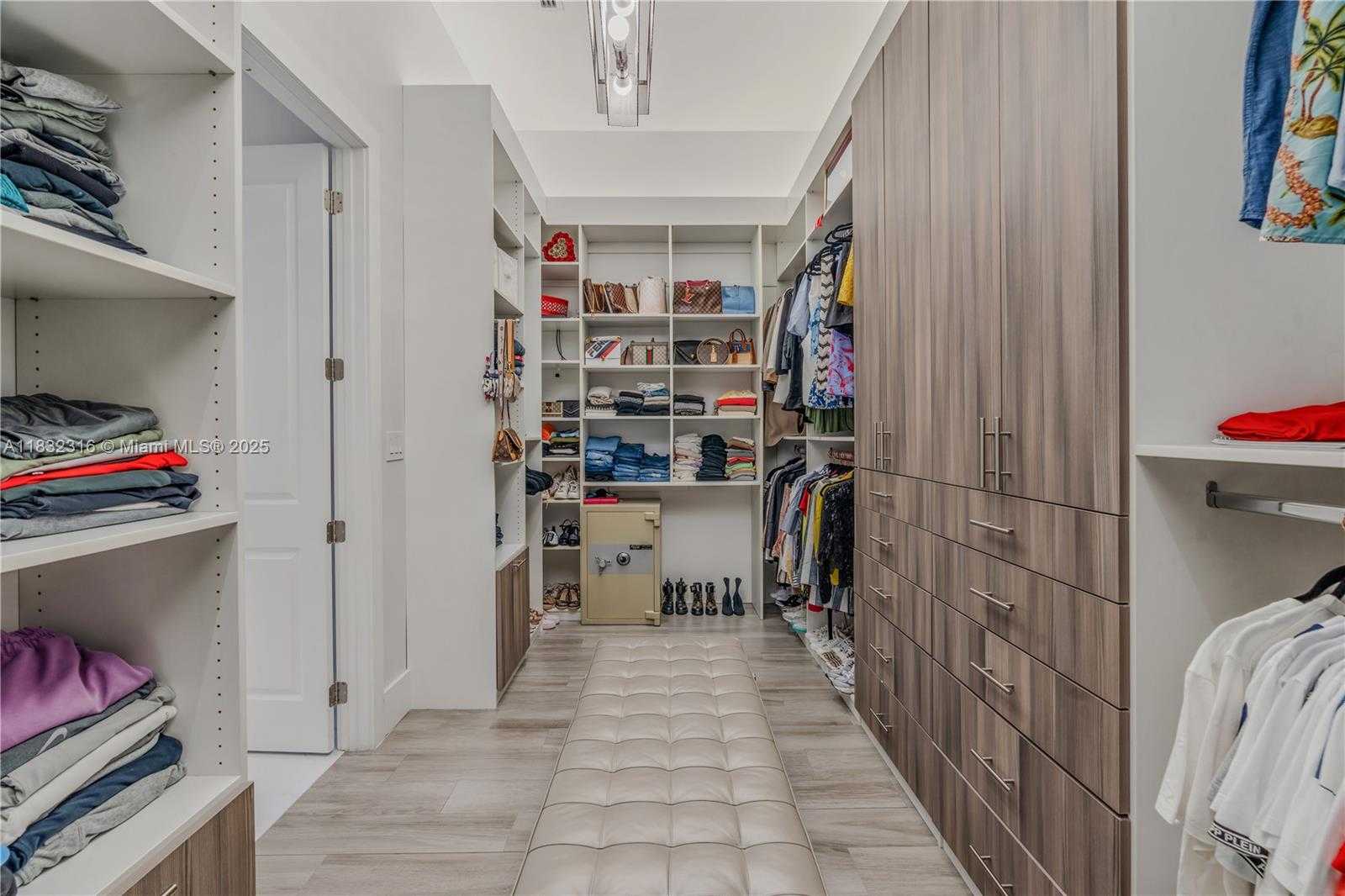 Small Image of 12401 SOUTH WEST 82ND AVE, Pinecrest Number 29