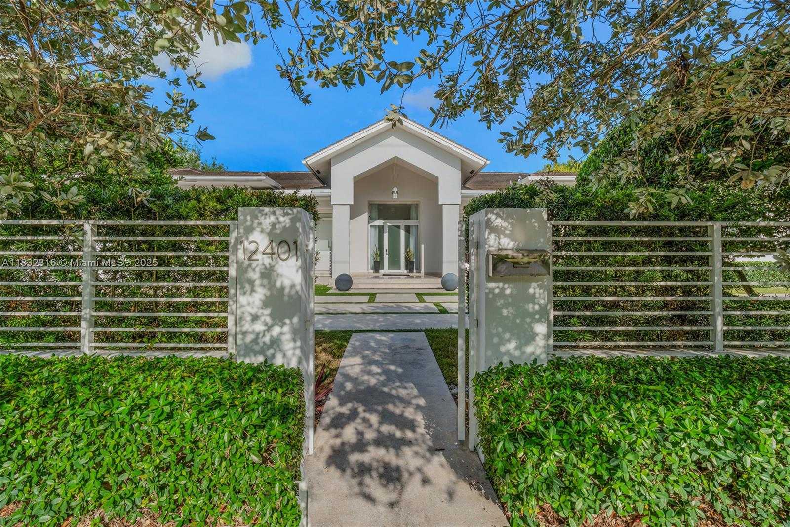 Small Image of 12401 SOUTH WEST 82ND AVE, Pinecrest Number 34