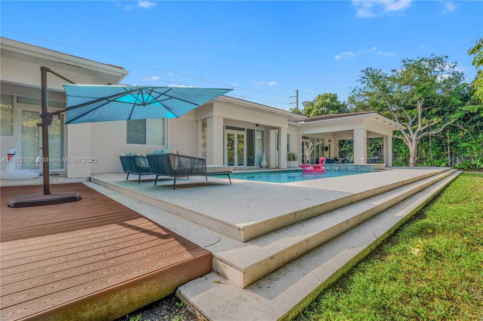 Small Image of 12401 SOUTH WEST 82ND AVE, Pinecrest Number 36