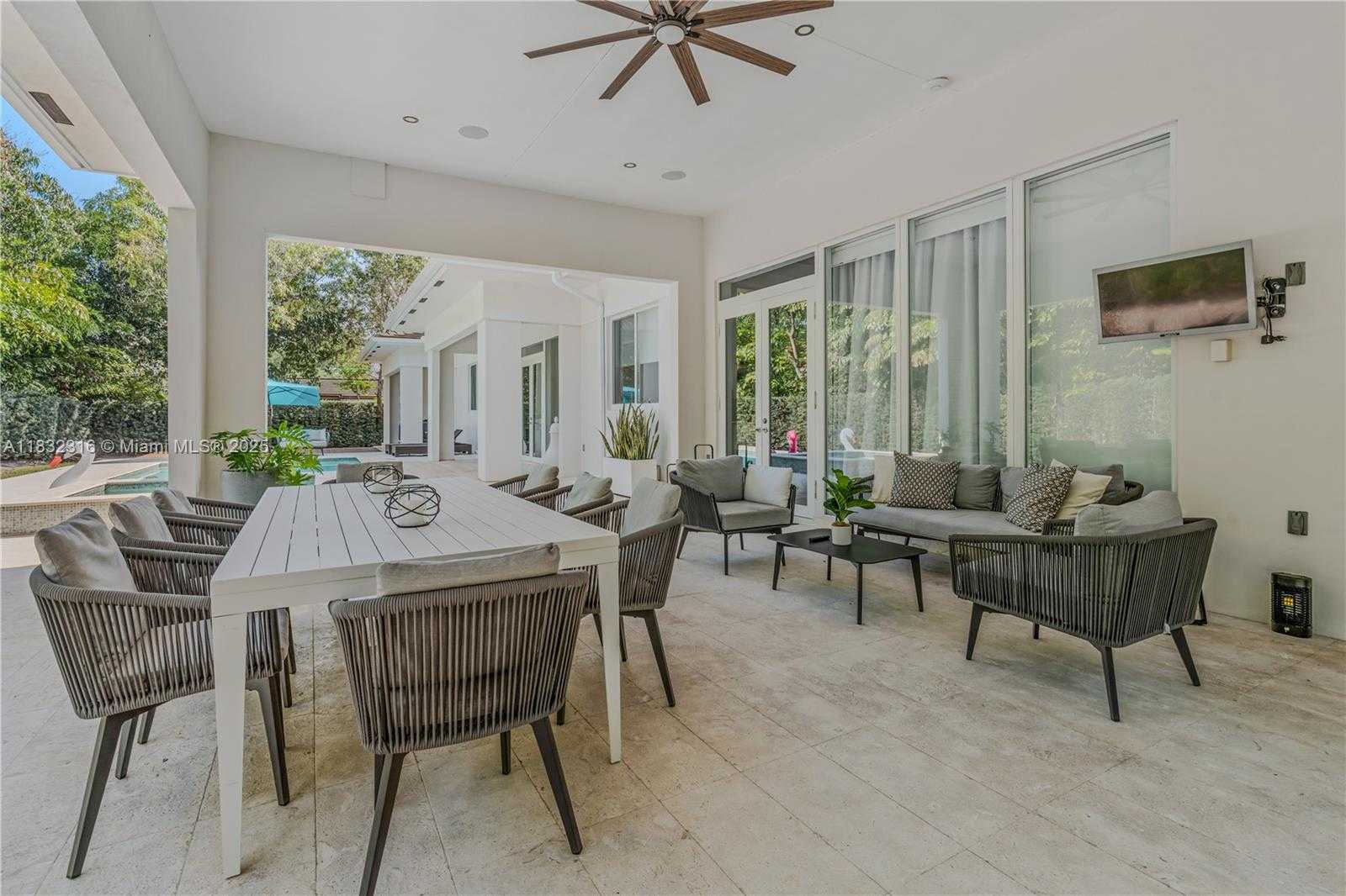 Small Image of 12401 SOUTH WEST 82ND AVE, Pinecrest Number 44