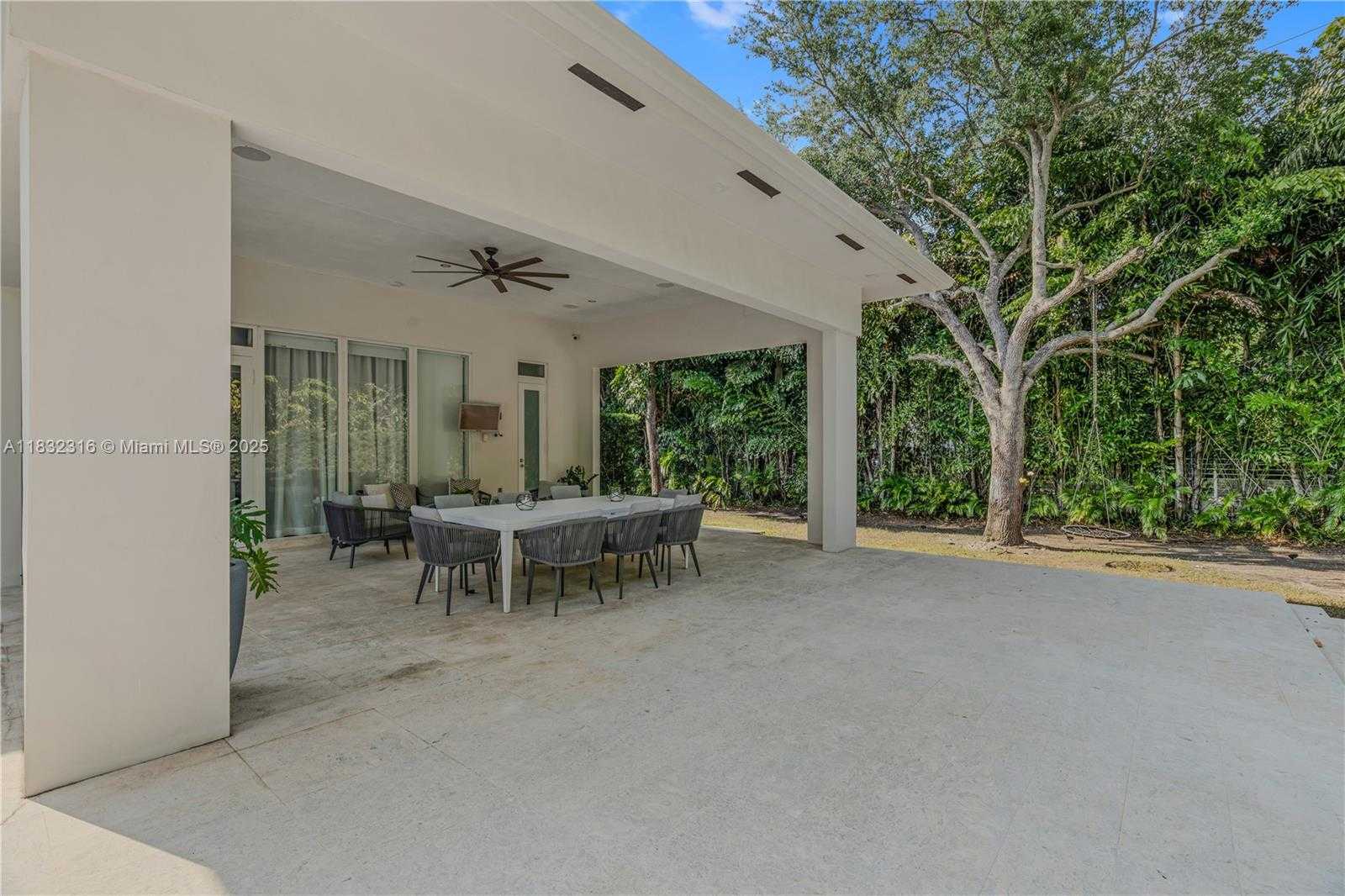 Small Image of 12401 SOUTH WEST 82ND AVE, Pinecrest Number 46