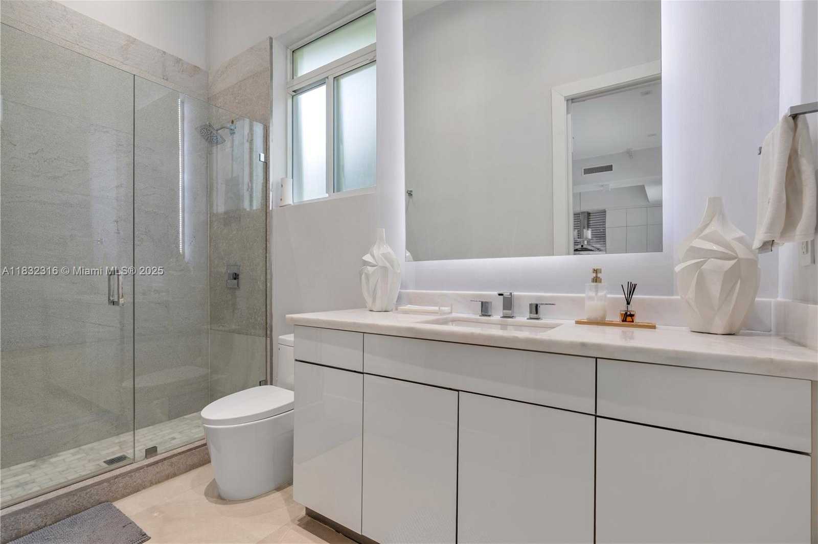 Small Image of 12401 SOUTH WEST 82ND AVE, Pinecrest Number 51
