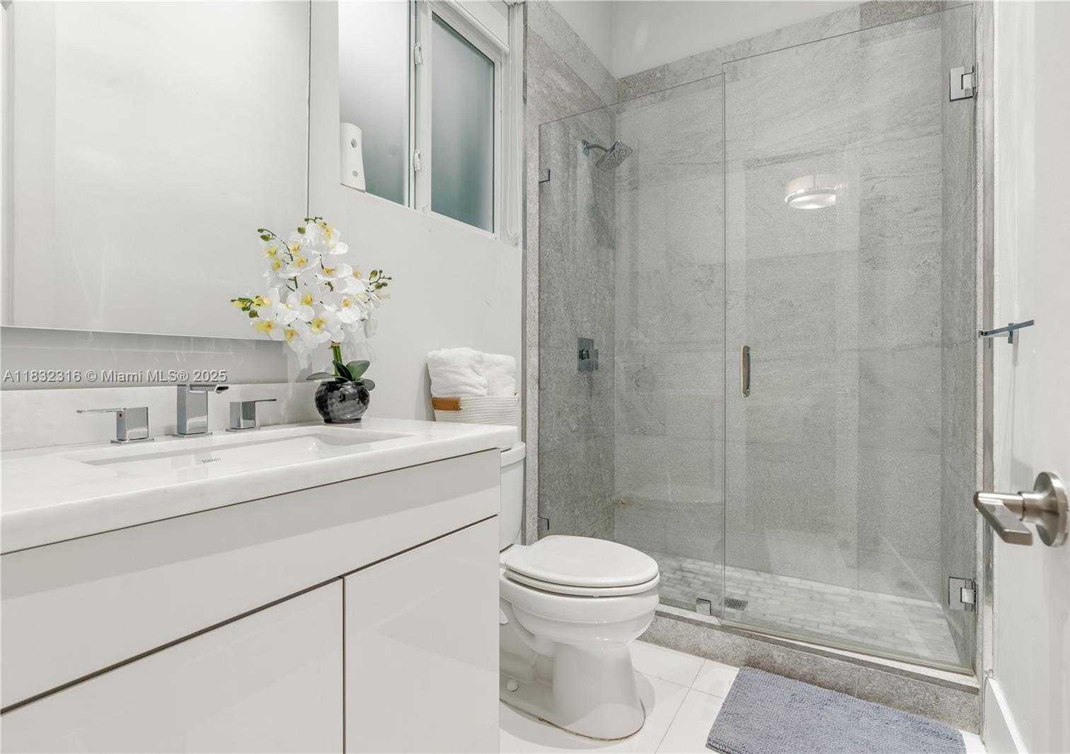 Small Image of 12401 SOUTH WEST 82ND AVE, Pinecrest Number 52
