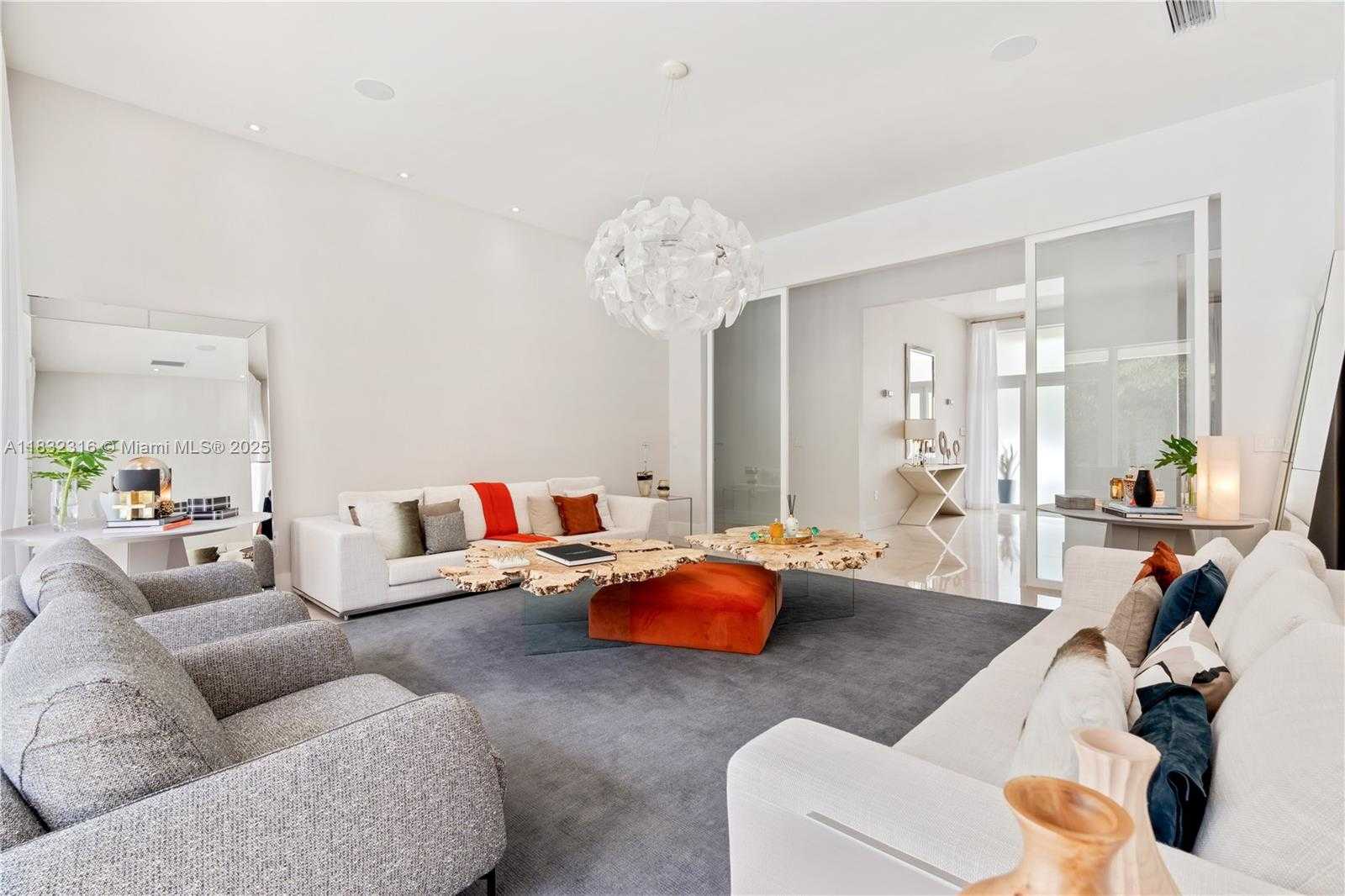 Small Image of 12401 SOUTH WEST 82ND AVE, Pinecrest Number 6