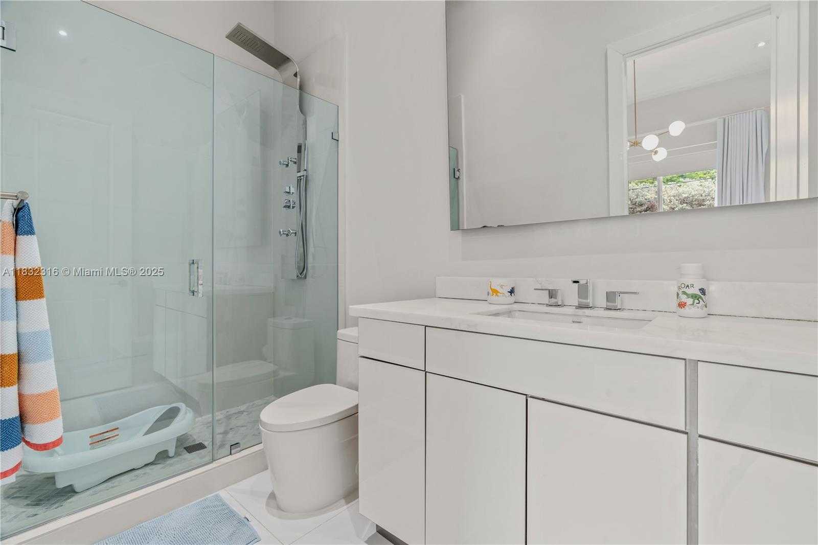 Small Image of 12401 SOUTH WEST 82ND AVE, Pinecrest Number 64