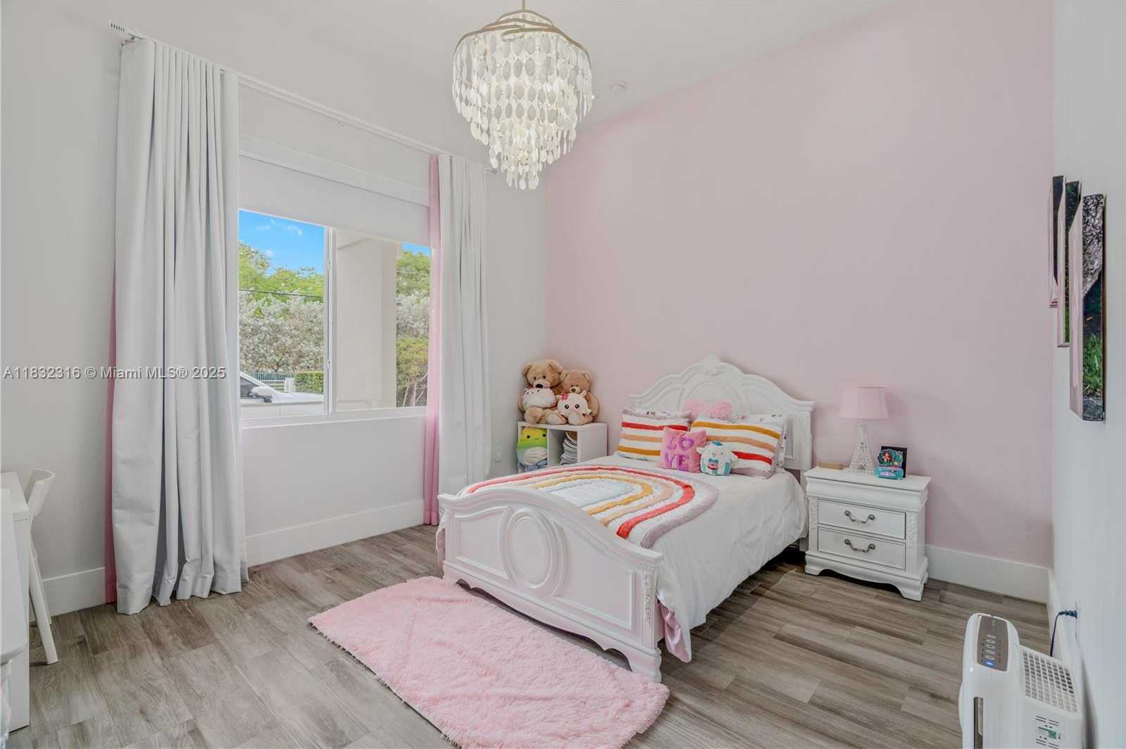 Small Image of 12401 SOUTH WEST 82ND AVE, Pinecrest Number 73