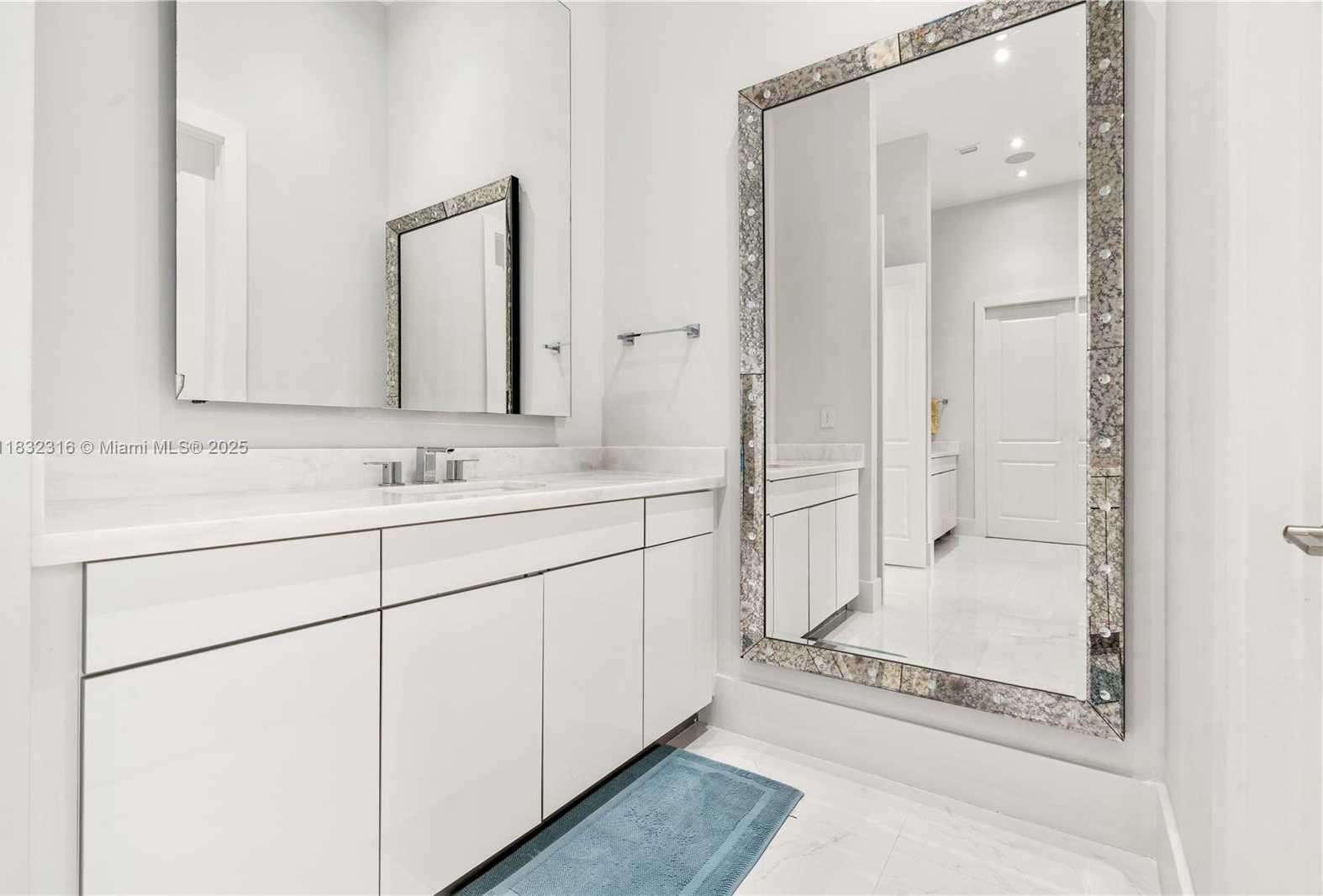 Small Image of 12401 SOUTH WEST 82ND AVE, Pinecrest Number 74