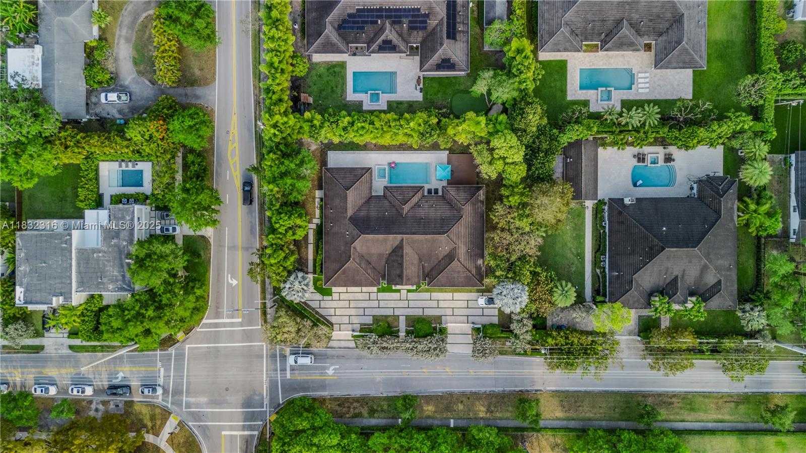 Small Image of 12401 SOUTH WEST 82ND AVE, Pinecrest Number 83