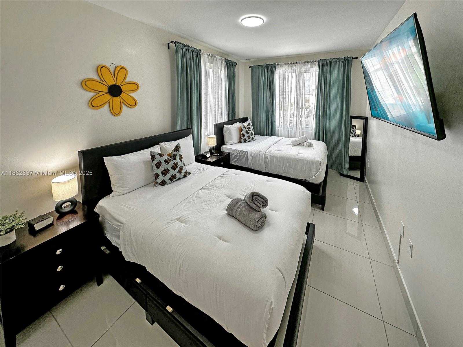 Small Image of 26167 SOUTH WEST 136TH CT, Homestead Number 33