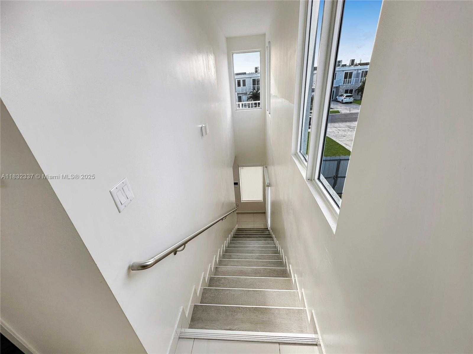 Small Image of 26167 SOUTH WEST 136TH CT, Homestead Number 35