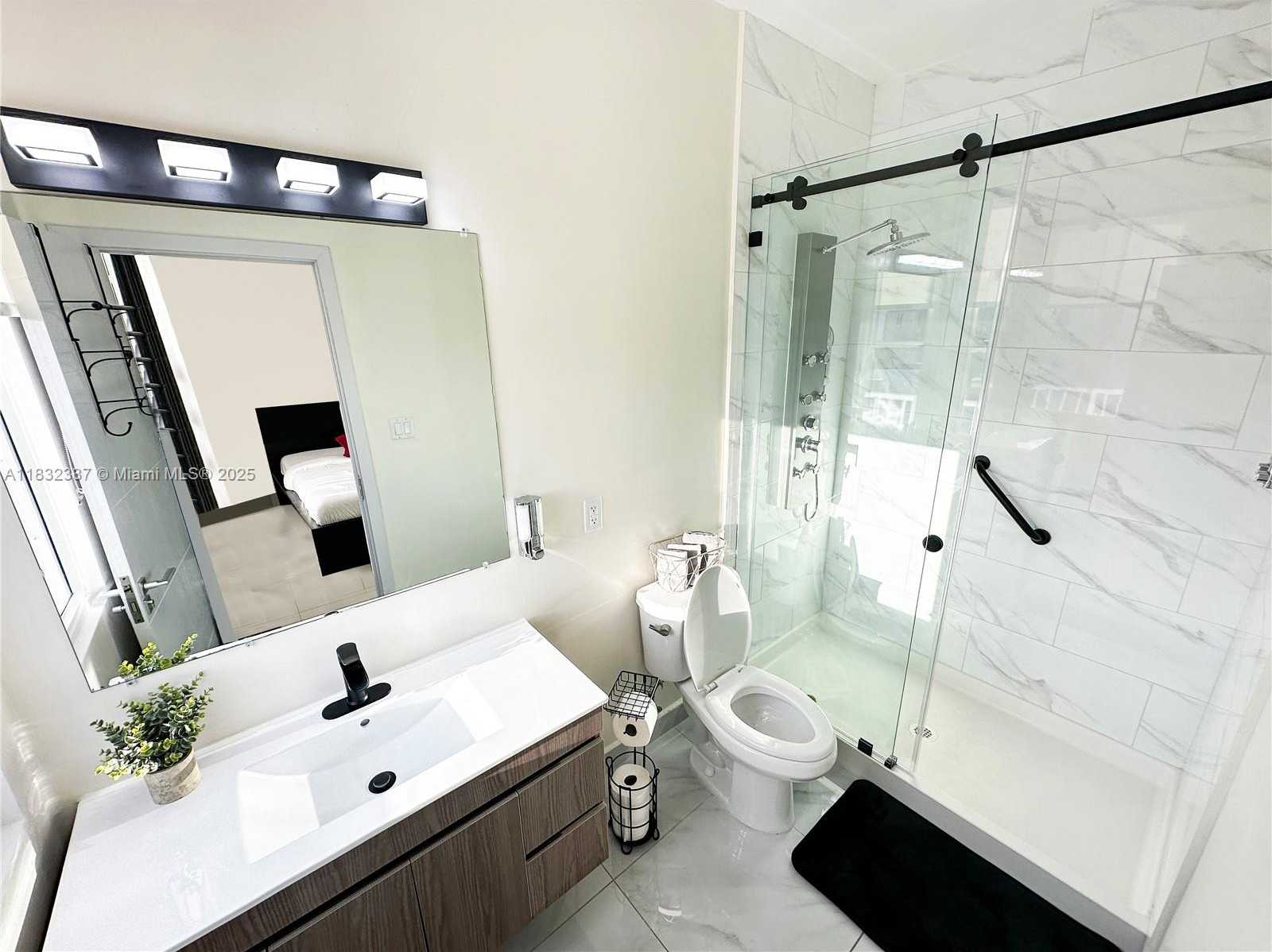Small Image of 26167 SOUTH WEST 136TH CT, Homestead Number 36