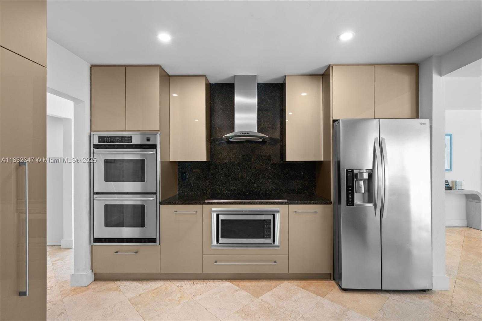 Small Image of 1231 96TH STREET, Bay Harbor Islands Number 12
