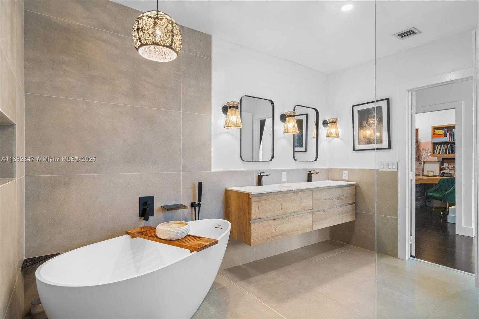 Small Image of 1231 96TH STREET, Bay Harbor Islands Number 24