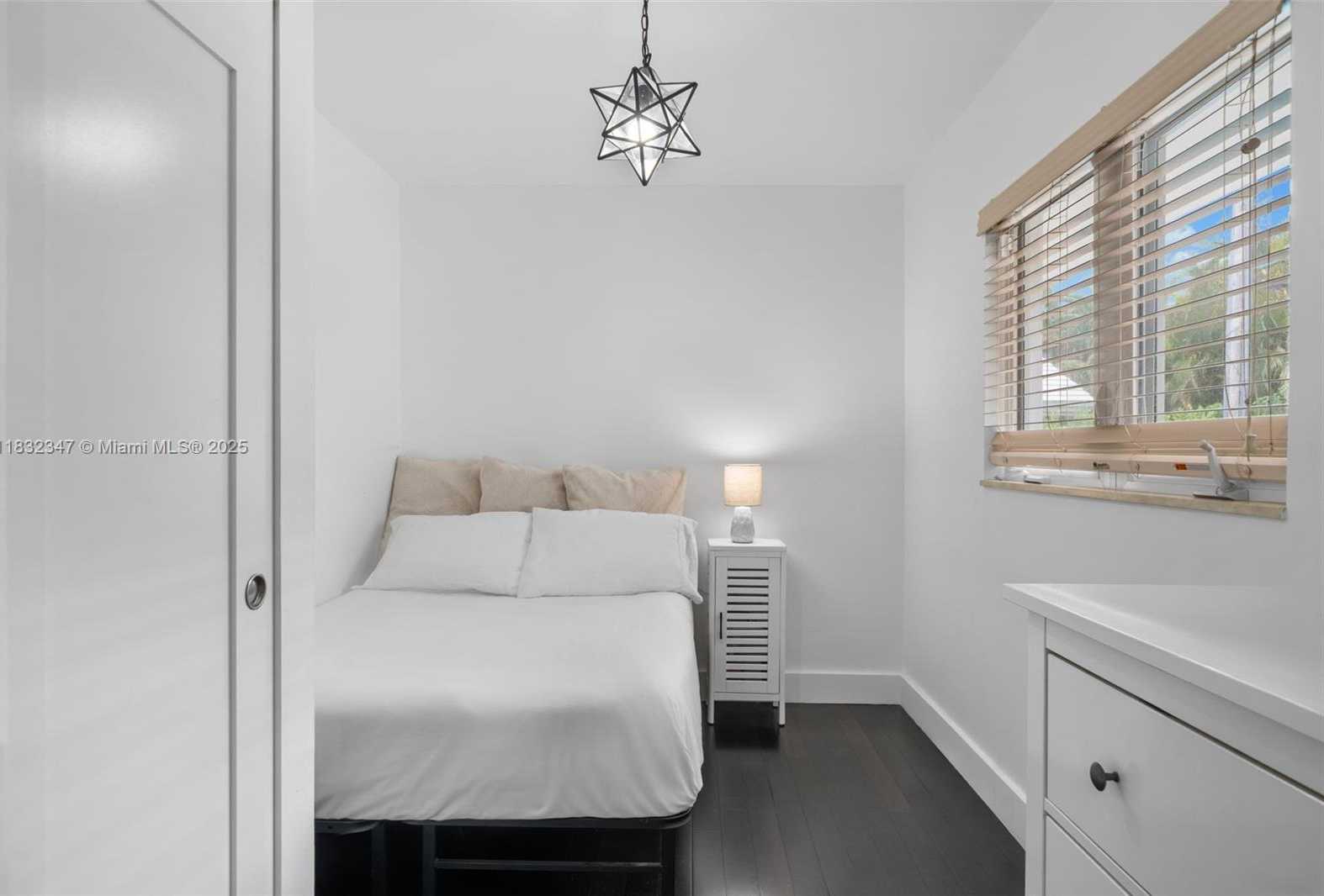 Small Image of 1231 96TH STREET, Bay Harbor Islands Number 29