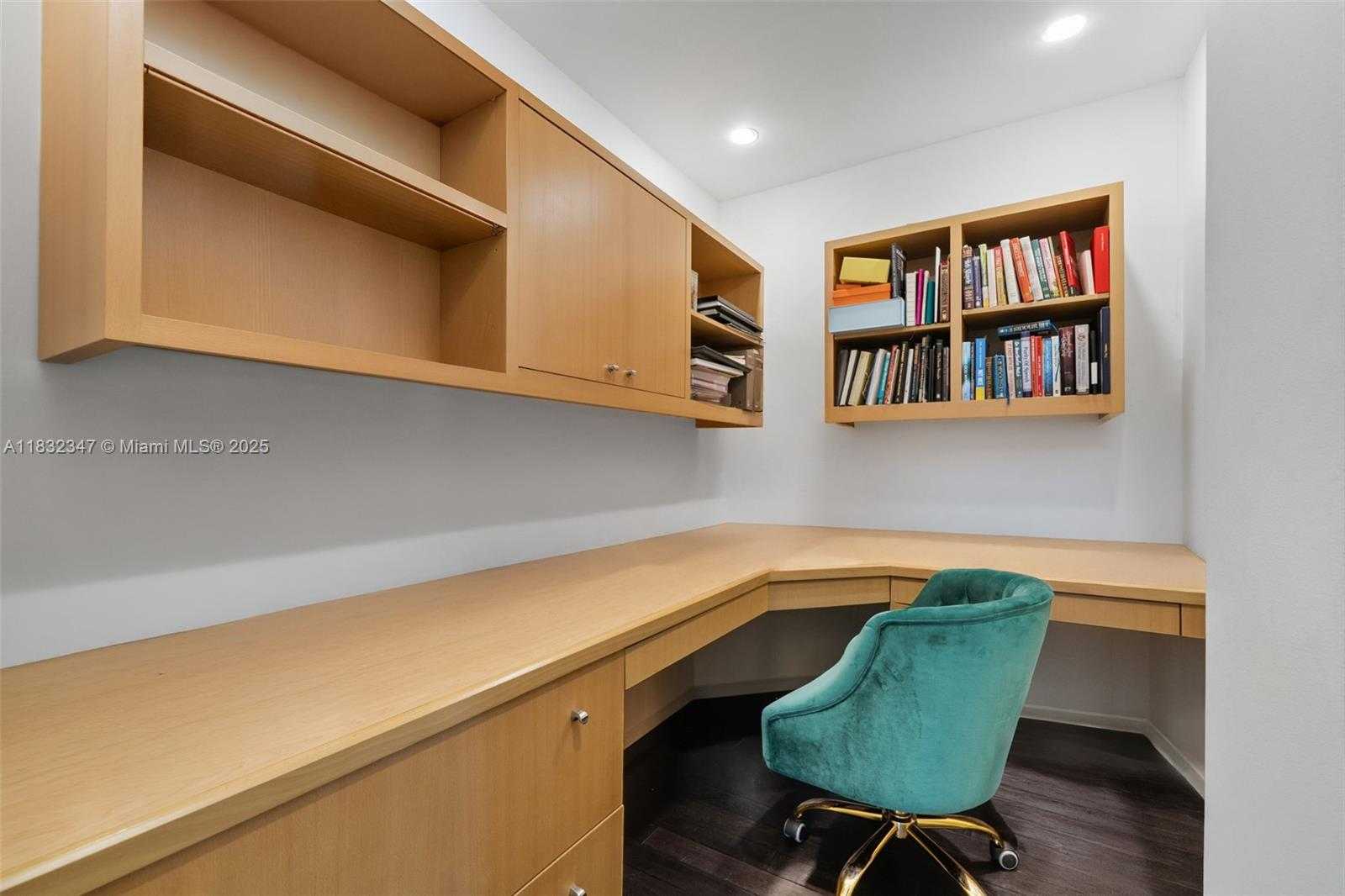 Small Image of 1231 96TH STREET, Bay Harbor Islands Number 31