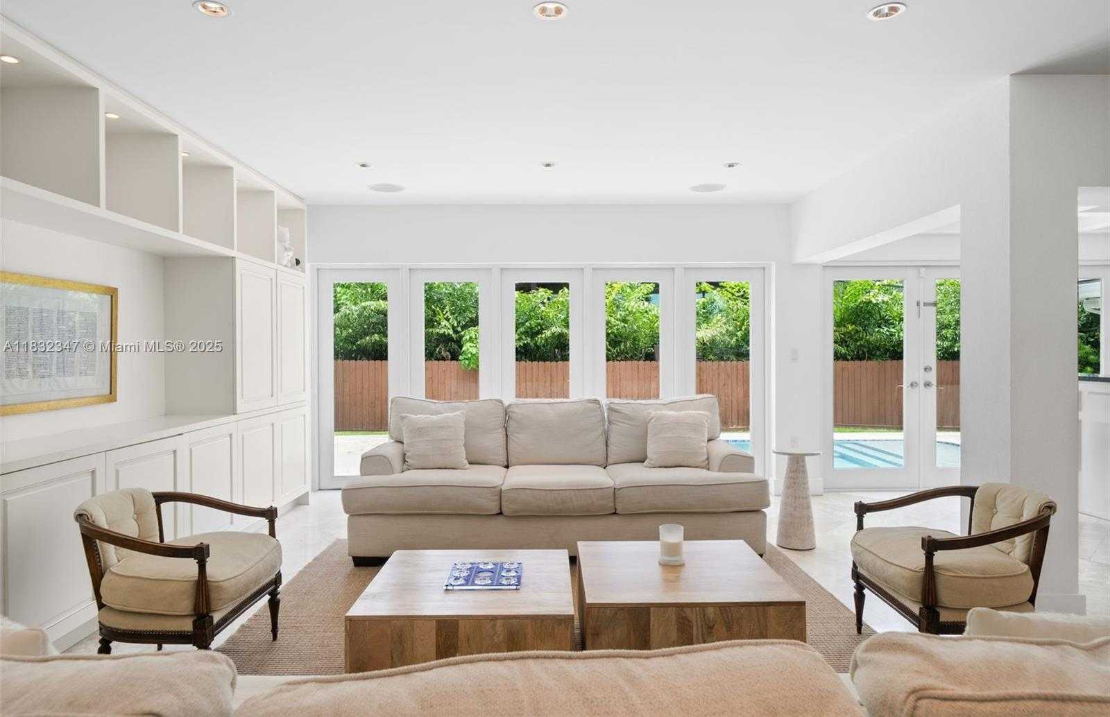Small Image of 1231 96TH STREET, Bay Harbor Islands Number 5