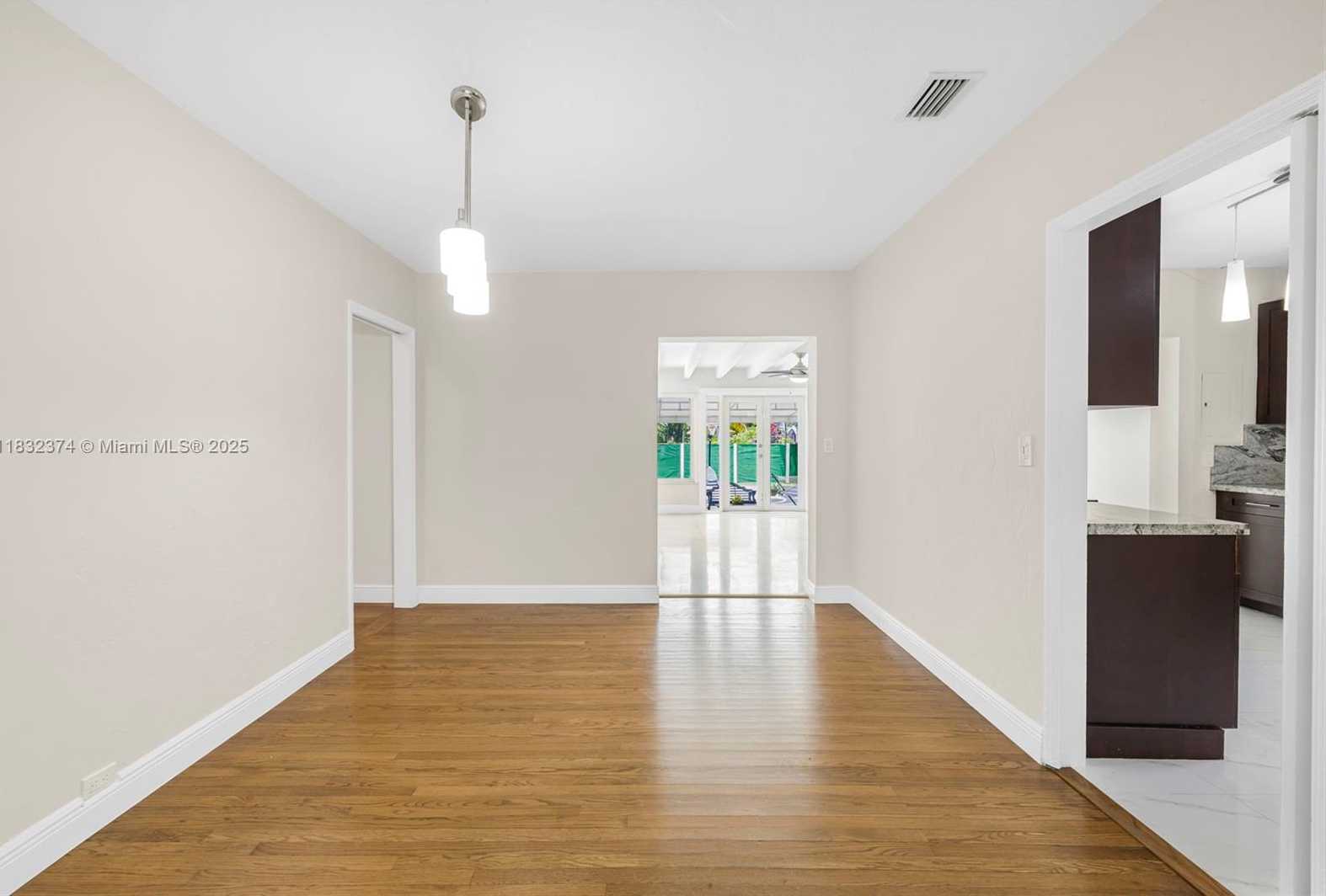 Small Image of 340 SOUTH WEST 25TH RD, Miami Number 11