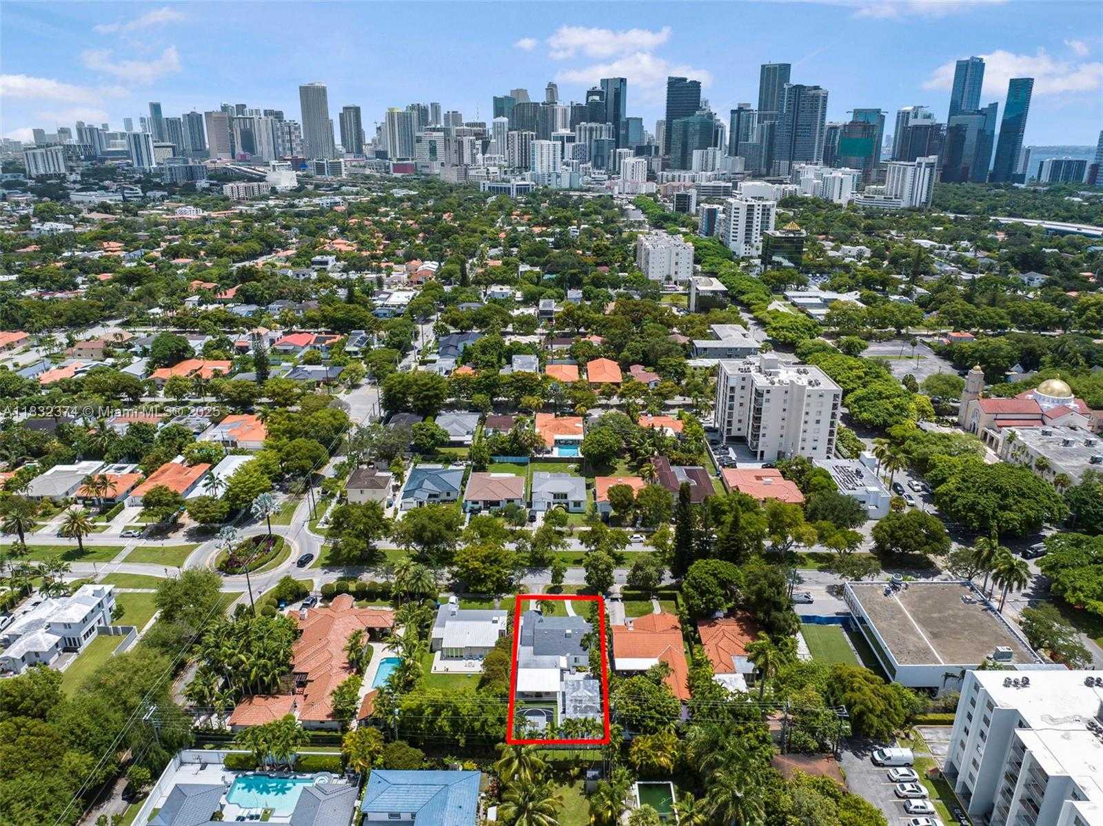 Small Image of 340 SOUTH WEST 25TH RD, Miami Number 2