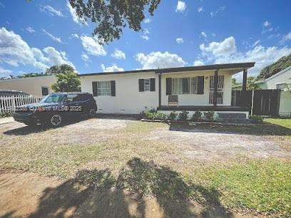 Small Image of 440 NORTH WEST 135TH ST, North Miami Number 3