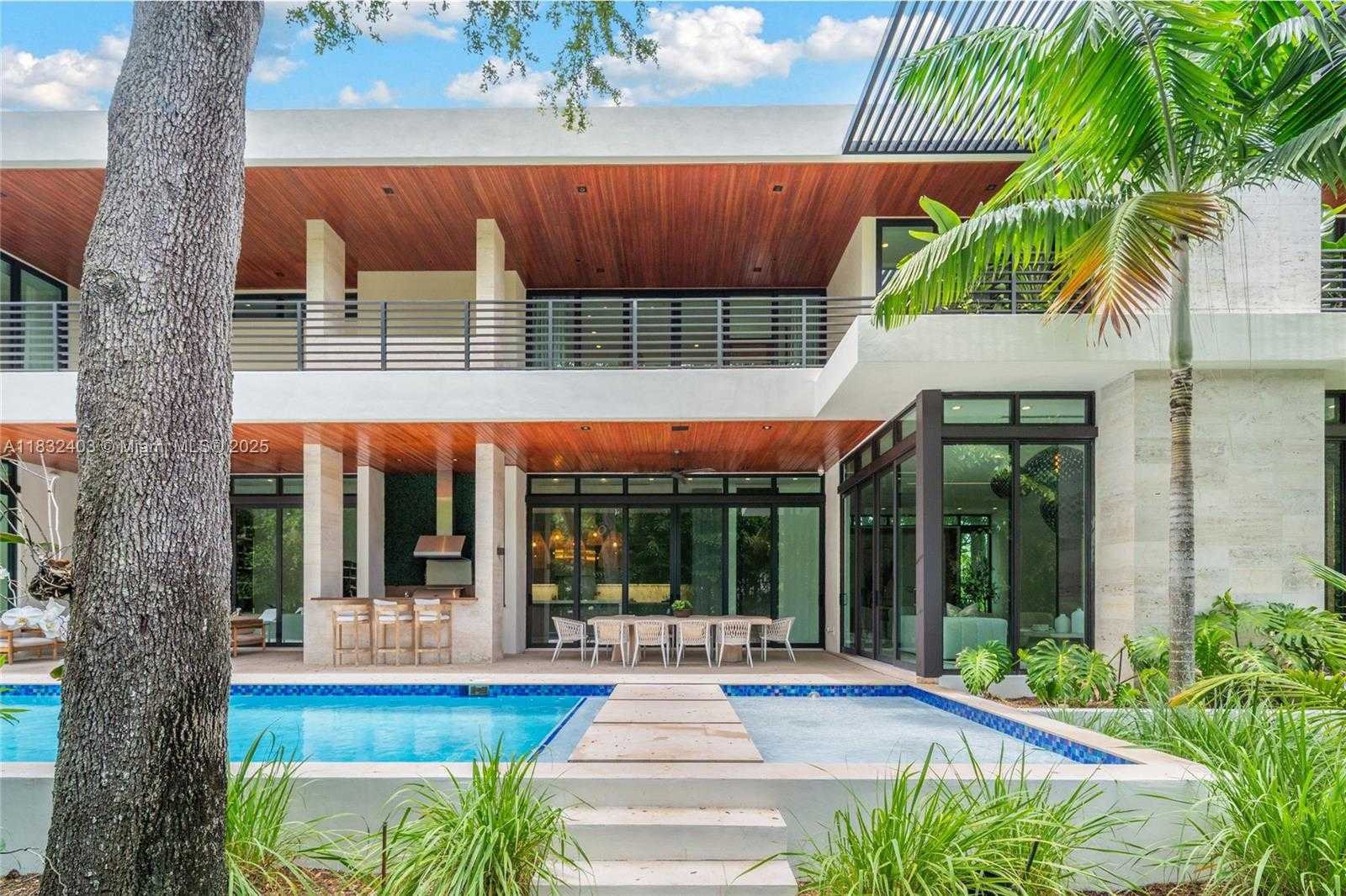 Small Image of 7610 SOUTH WEST 48TH CT, Miami Number 28