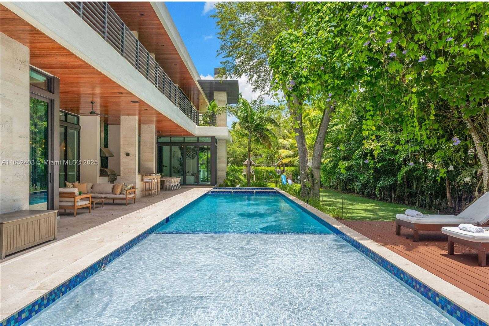 Small Image of 7610 SOUTH WEST 48TH CT, Miami Number 5