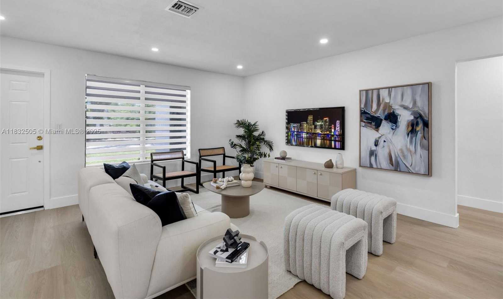 Small Image of 515 NORTH WEST 30TH TER, Fort Lauderdale Number 3