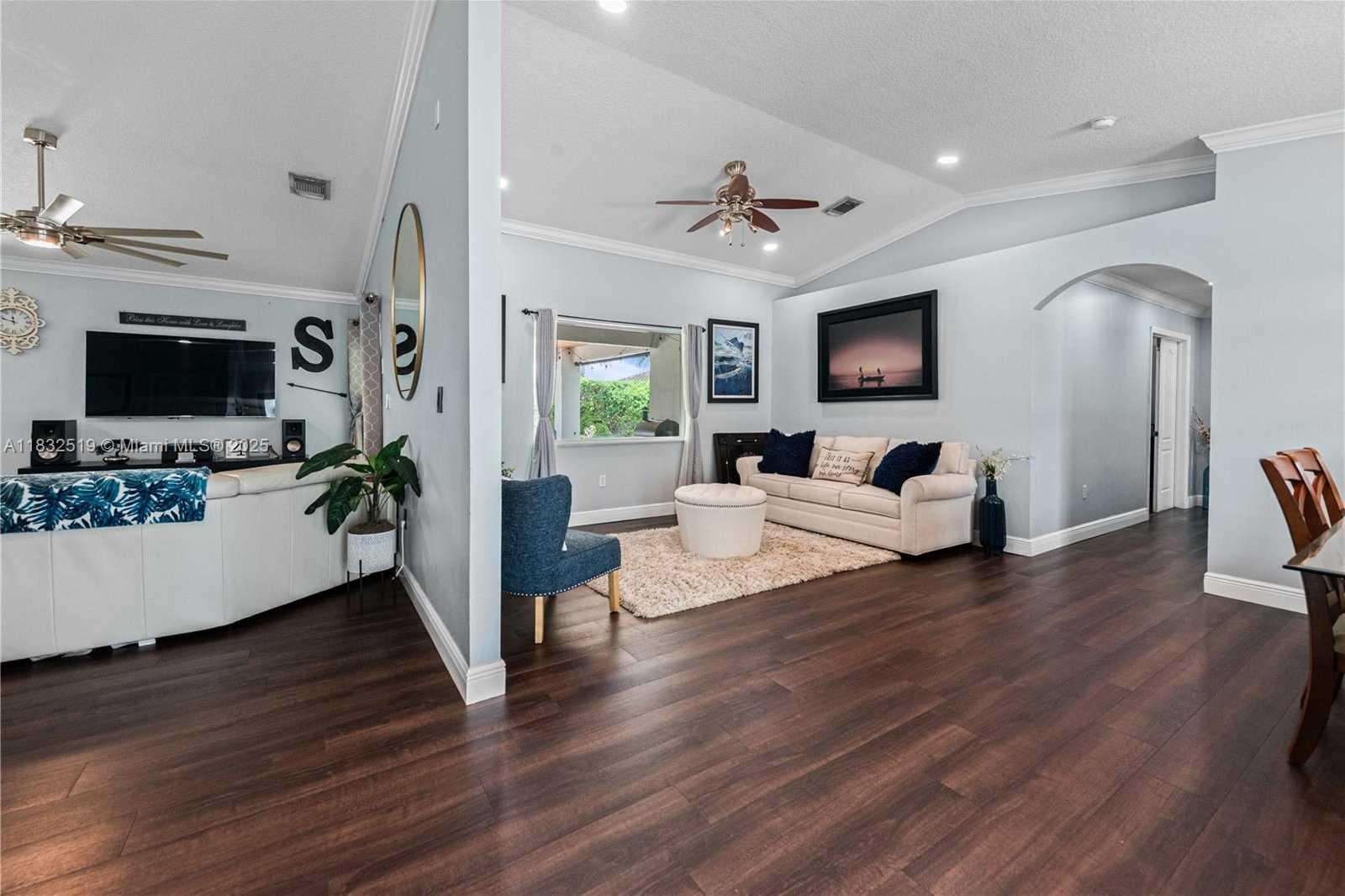 Small Image of 18740 SOUTH WEST 297TH ST, Homestead Number 5