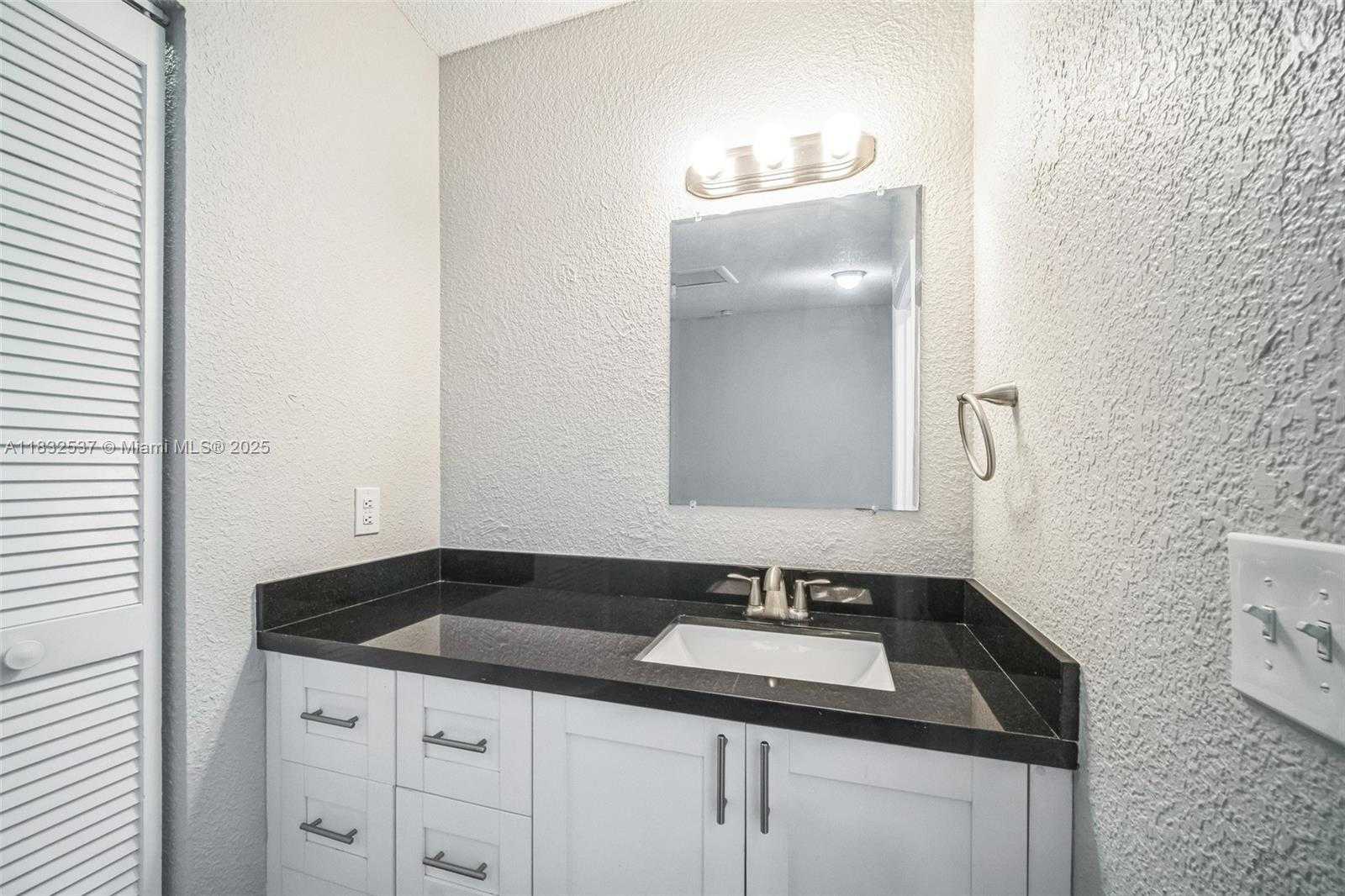 Small Image of 20155 SOUTH WEST 79TH CT, Cutler Bay Number 21