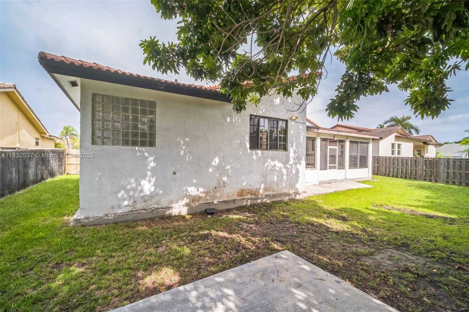 Small Image of 20155 SOUTH WEST 79TH CT, Cutler Bay Number 29