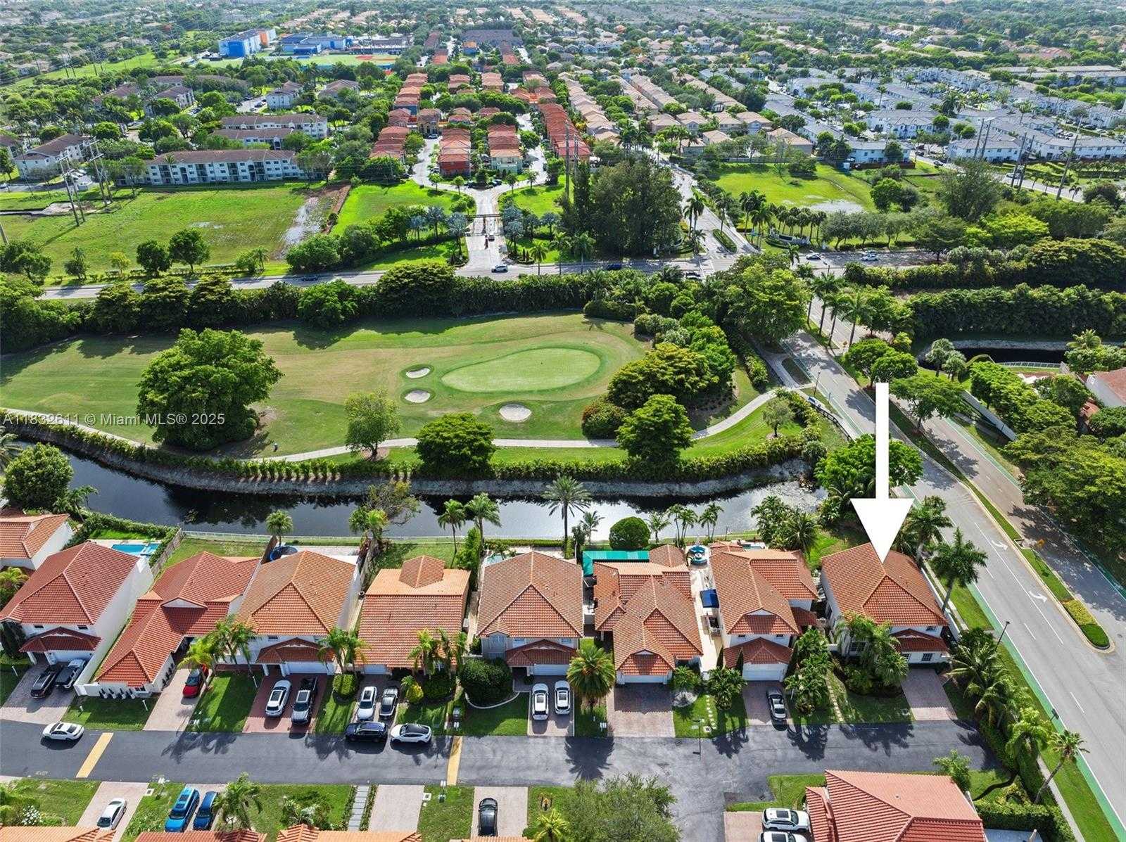 Small Image of 5194 NORTH WEST 106TH AVE, Doral Number 2