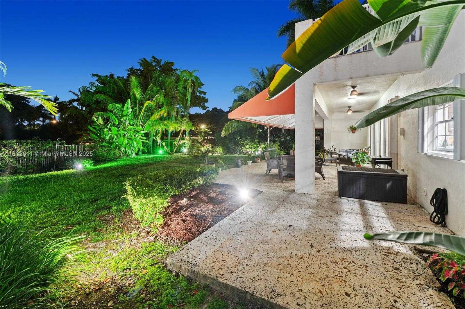 Small Image of 5194 NORTH WEST 106TH AVE, Doral Number 40