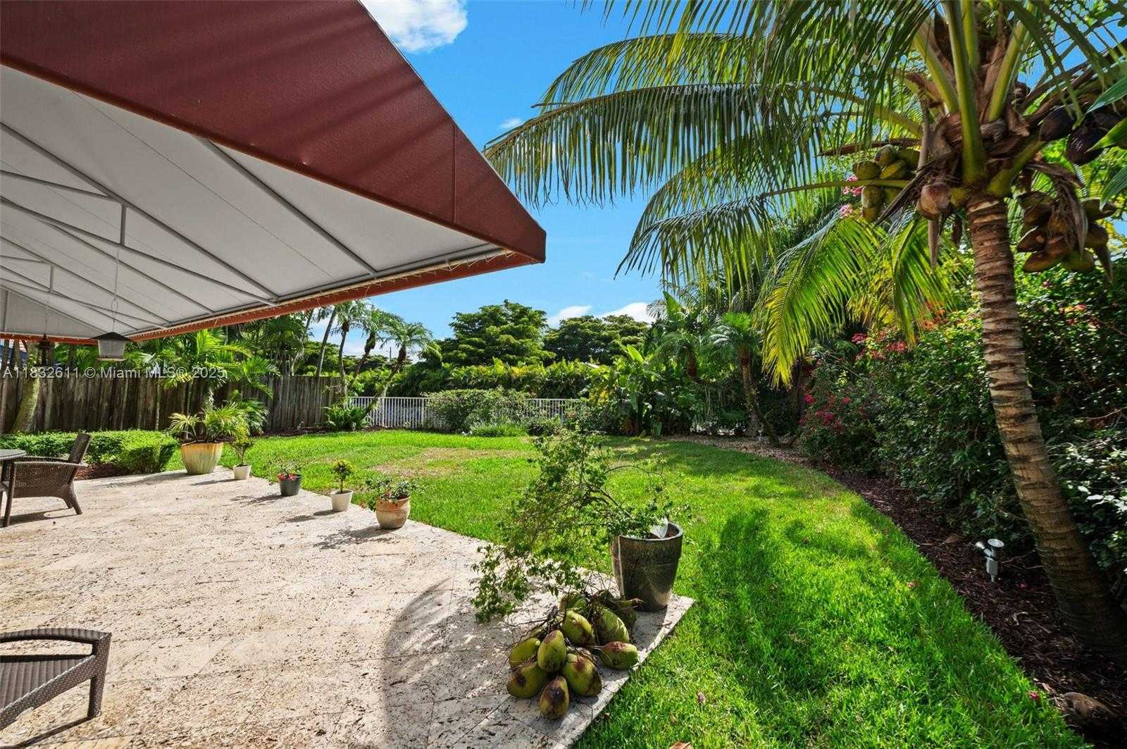 Small Image of 5194 NORTH WEST 106TH AVE, Doral Number 42