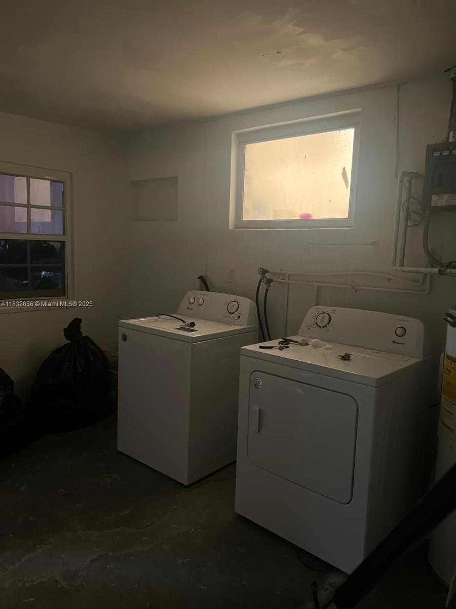 Small Image of 141 NORTH EAST 209TH ST, Miami Gardens Number 15