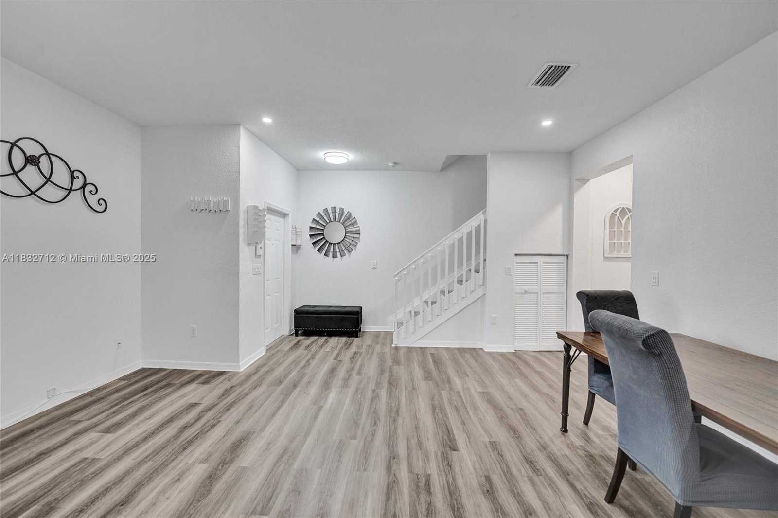 Small Image of 8993 SOUTH WEST 17TH CT, Miramar Number 15