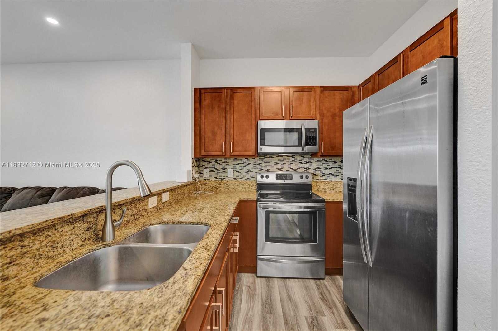Small Image of 8993 SOUTH WEST 17TH CT, Miramar Number 24