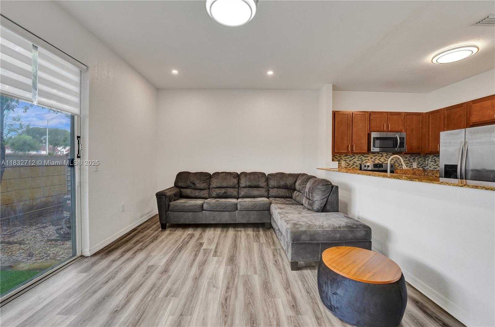 Small Image of 8993 SOUTH WEST 17TH CT, Miramar Number 30