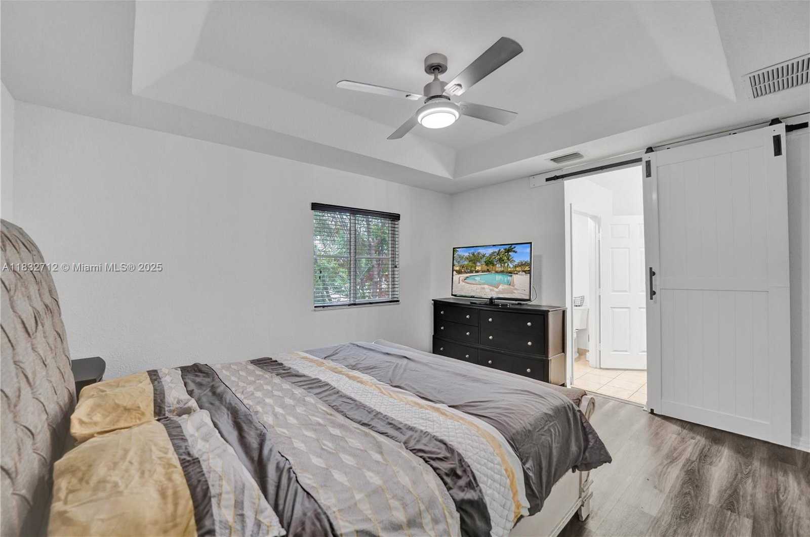 Small Image of 8993 SOUTH WEST 17TH CT, Miramar Number 54