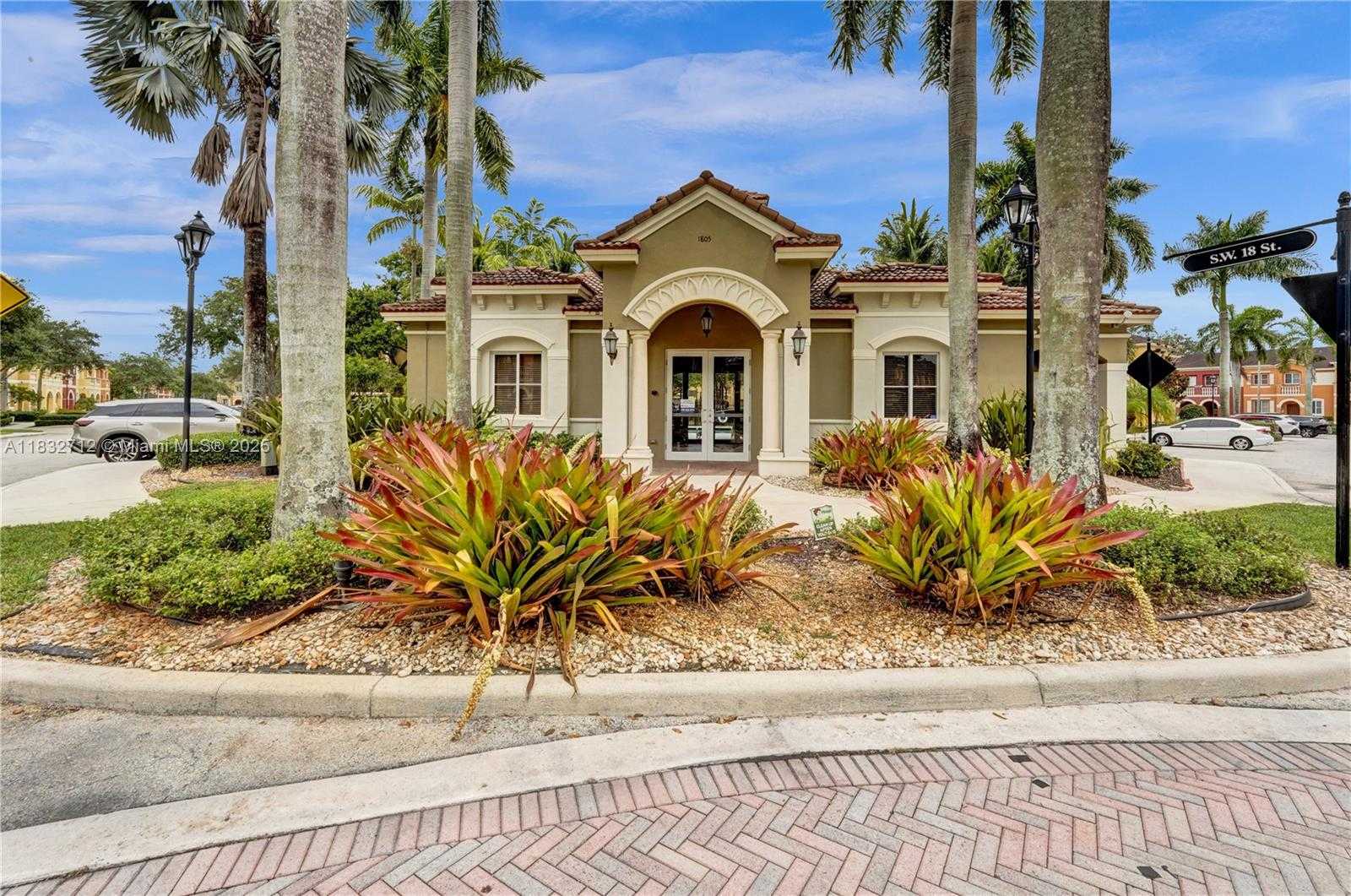 Small Image of 8993 SOUTH WEST 17TH CT, Miramar Number 68