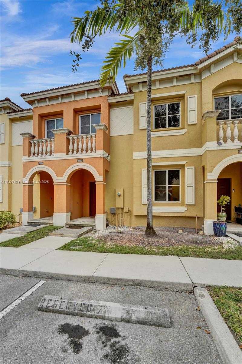 Small Image of 8993 SOUTH WEST 17TH CT, Miramar Number 7