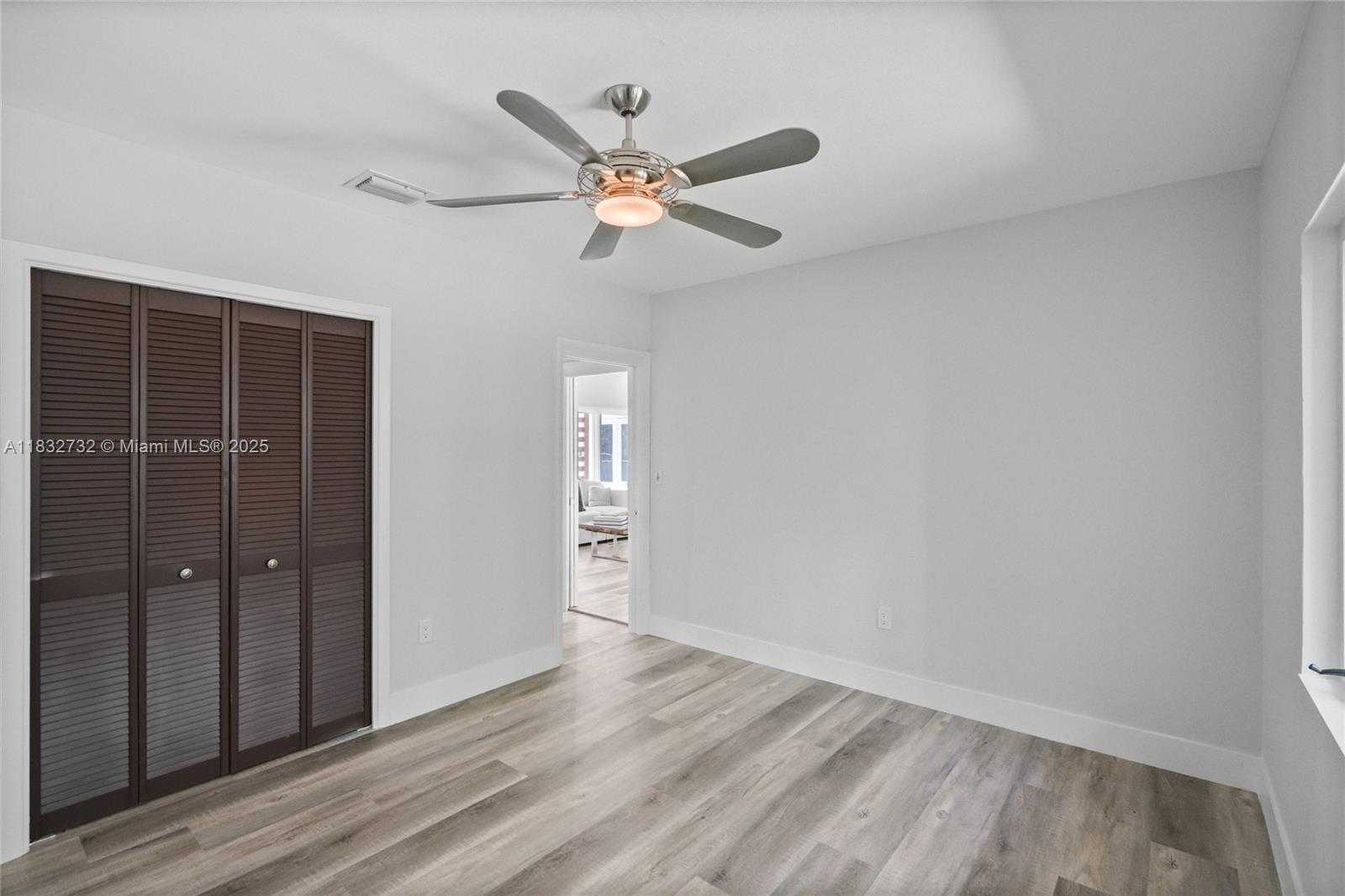 Small Image of 1221 NORTH EAST 87TH ST, Miami Number 16