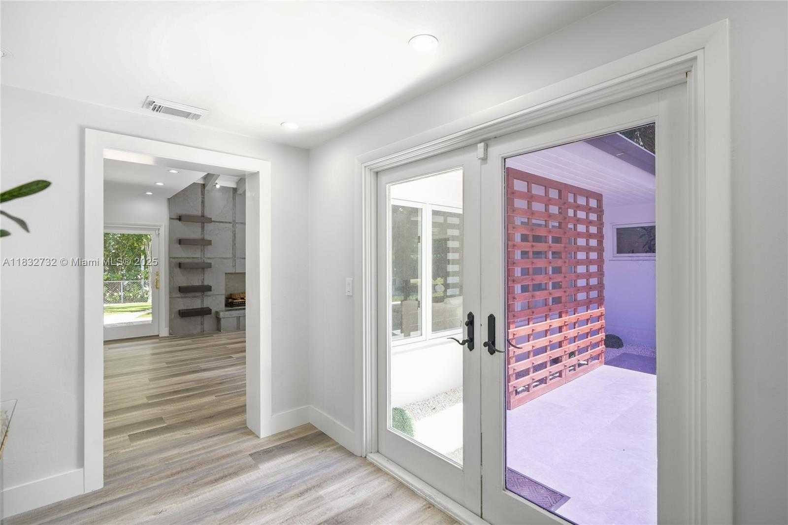 Small Image of 1221 NORTH EAST 87TH ST, Miami Number 17