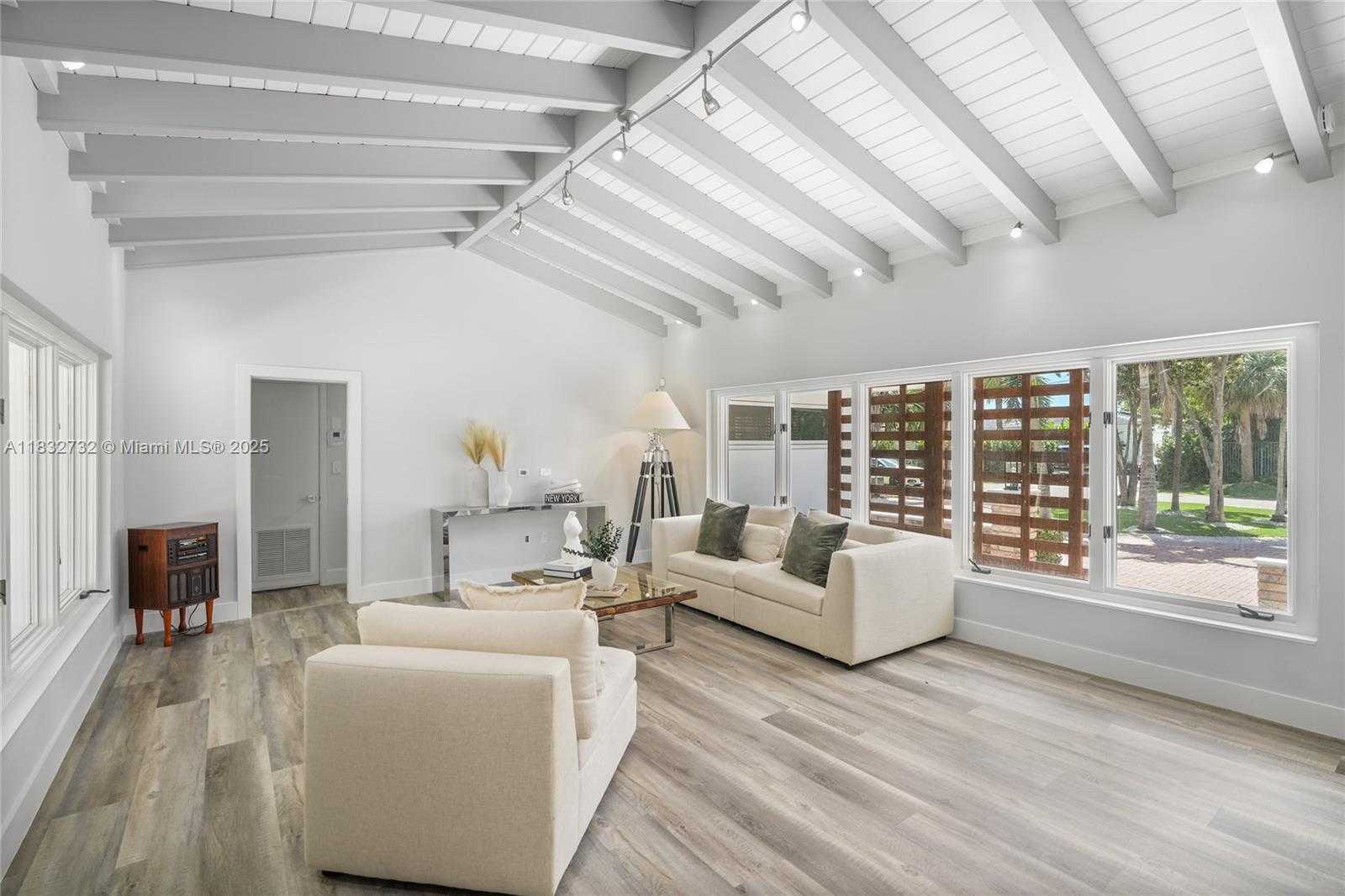 Small Image of 1221 NORTH EAST 87TH ST, Miami Number 20