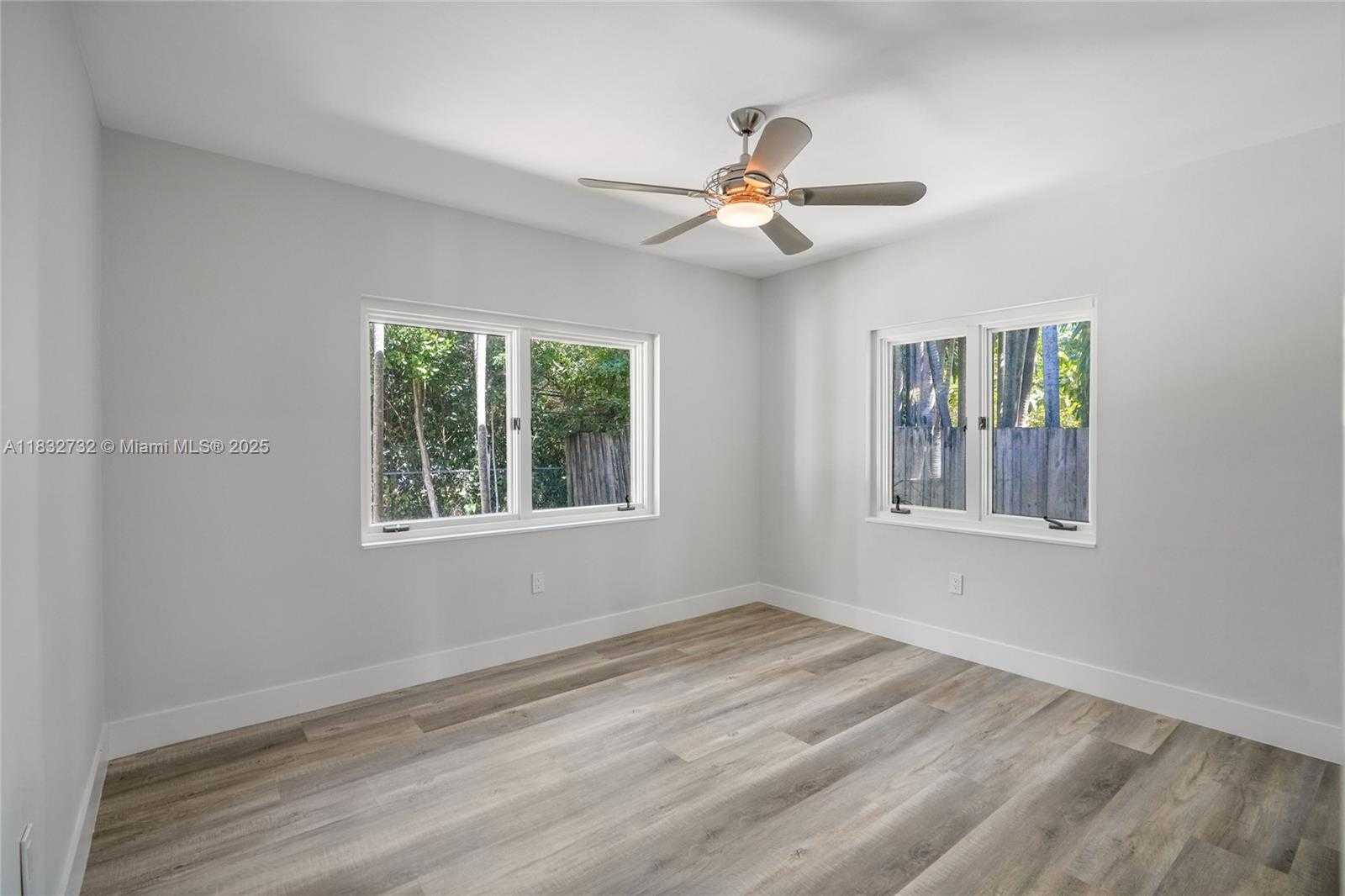 Small Image of 1221 NORTH EAST 87TH ST, Miami Number 23
